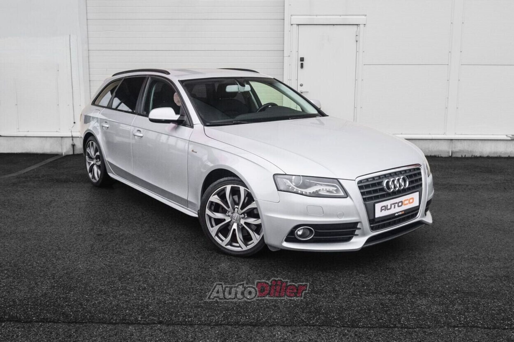 Audi A4 Avant S-Line 2.0 105kW 2010, photo 3/10
