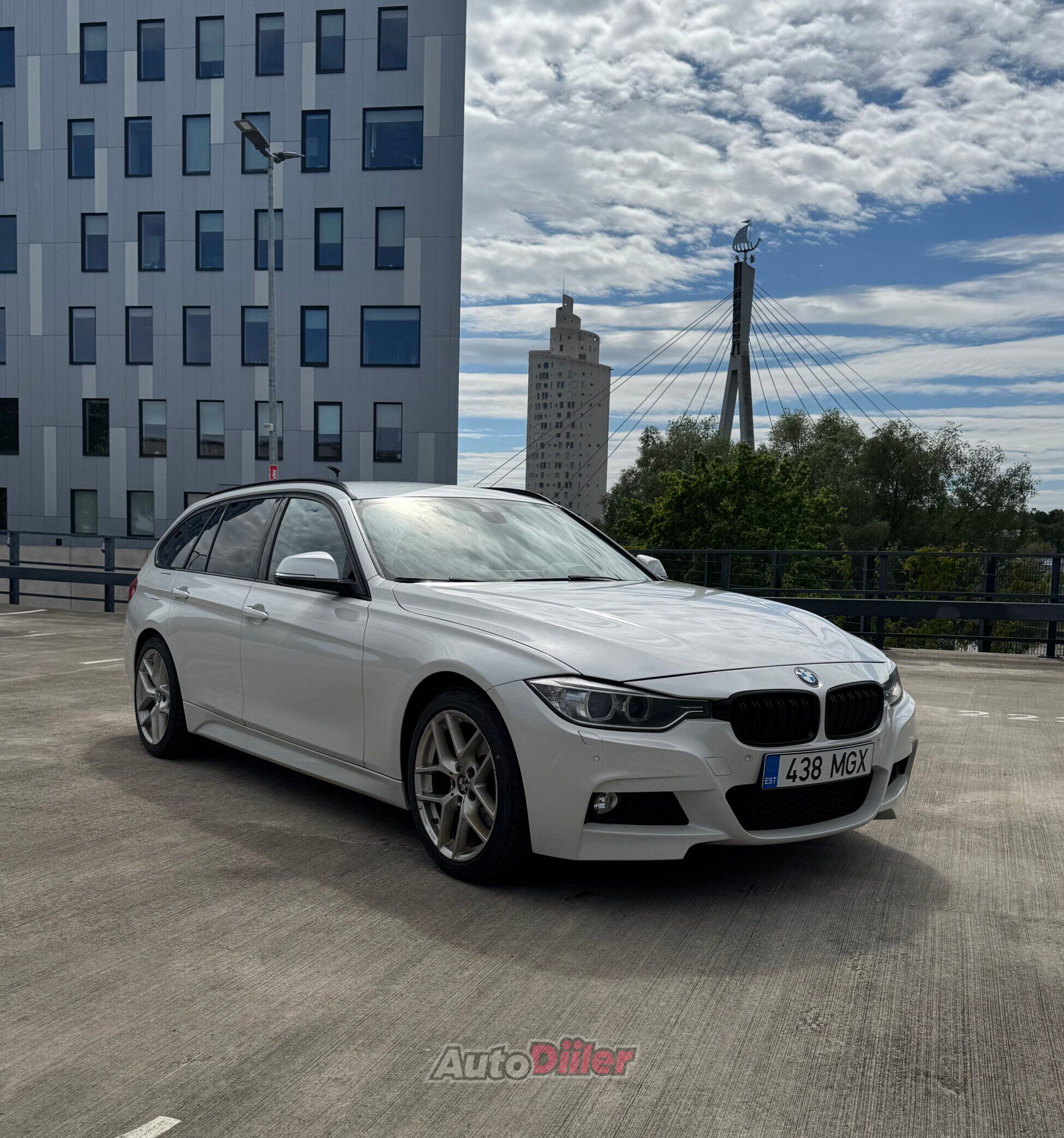 BMW 320