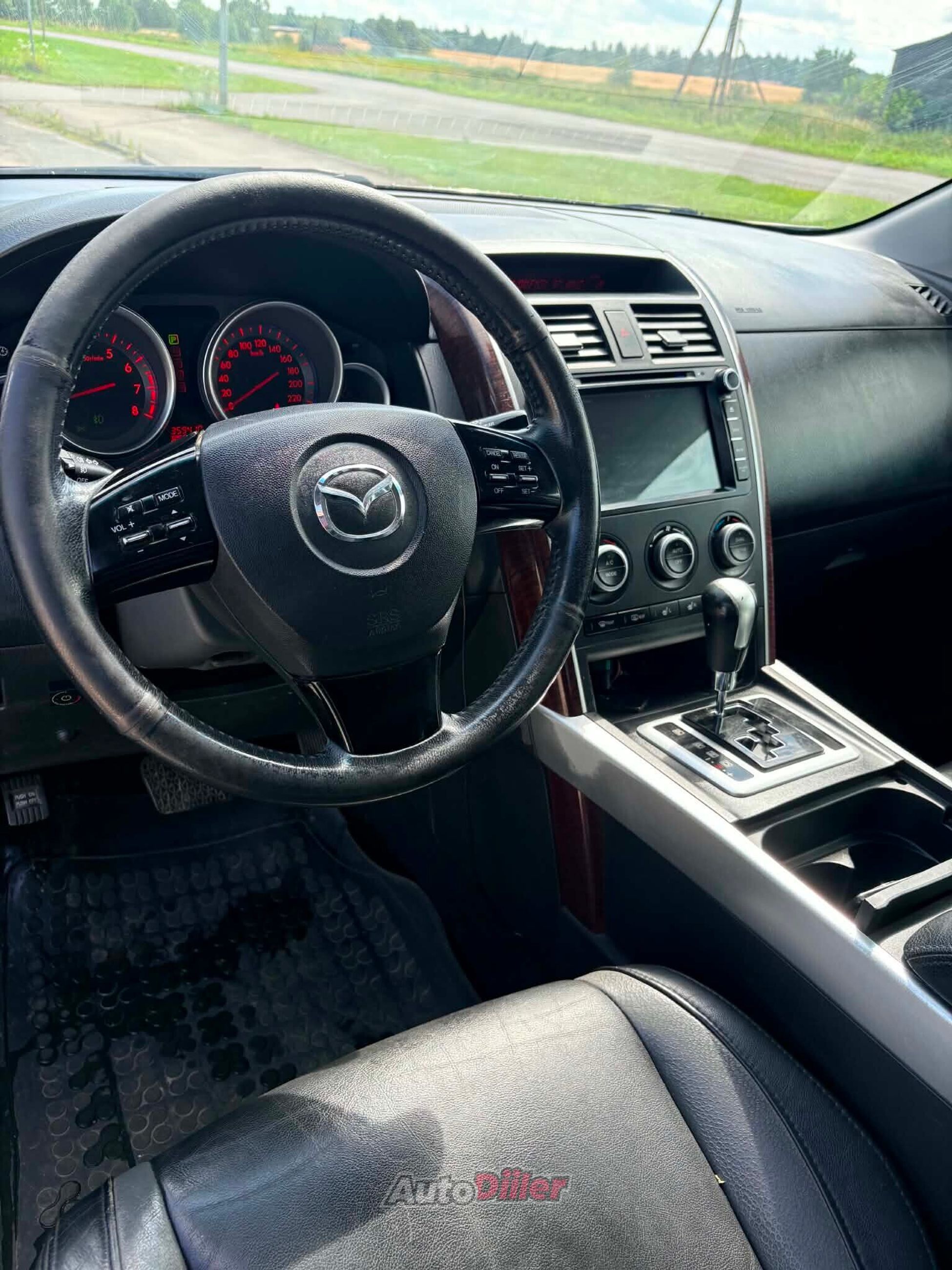 Mazda CX-9 3.7 204kW 2009, kuva 6/7
