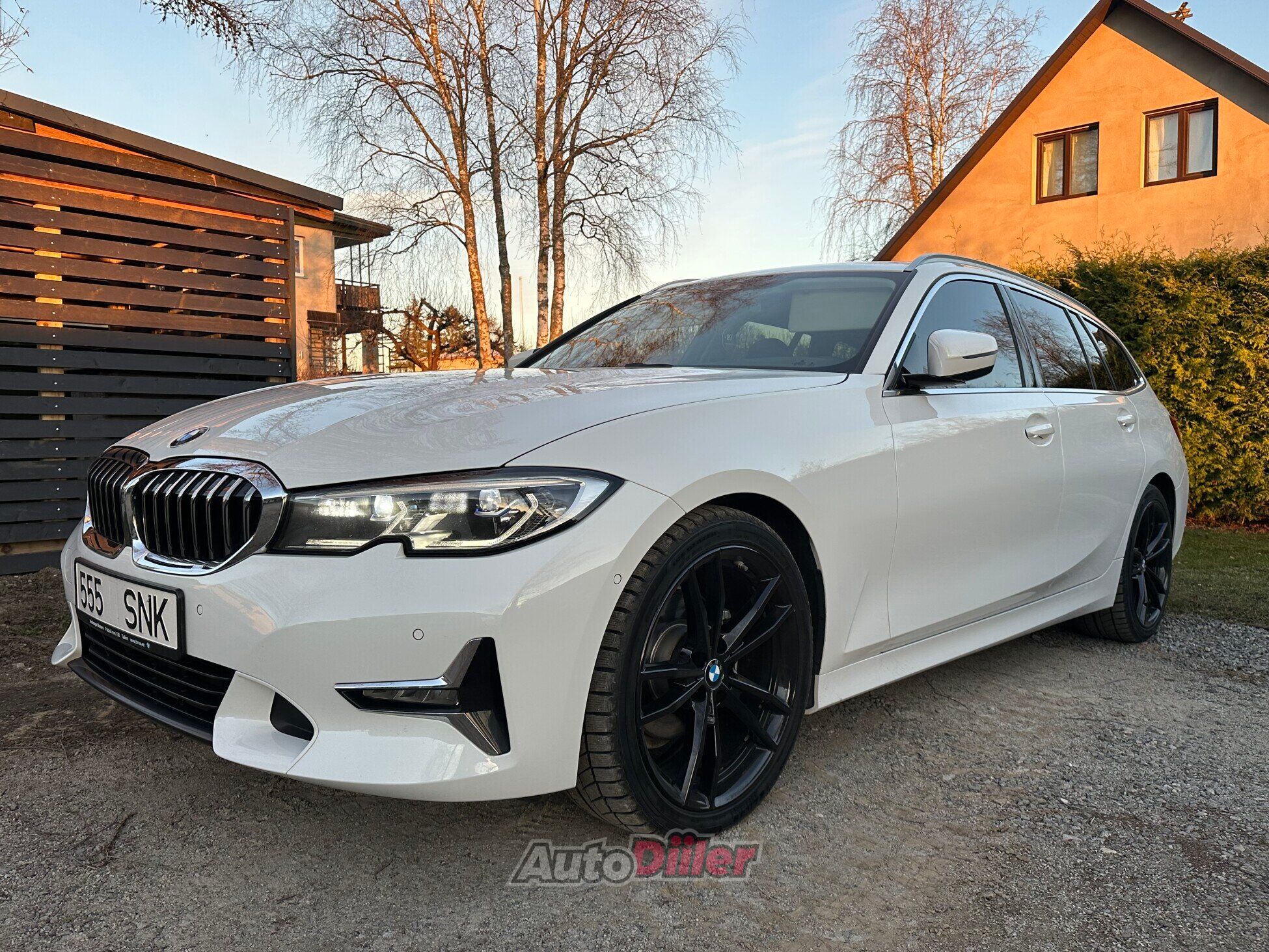 BMW 320 LuxuryLine 2.0 140kW 2019, photo 5/10