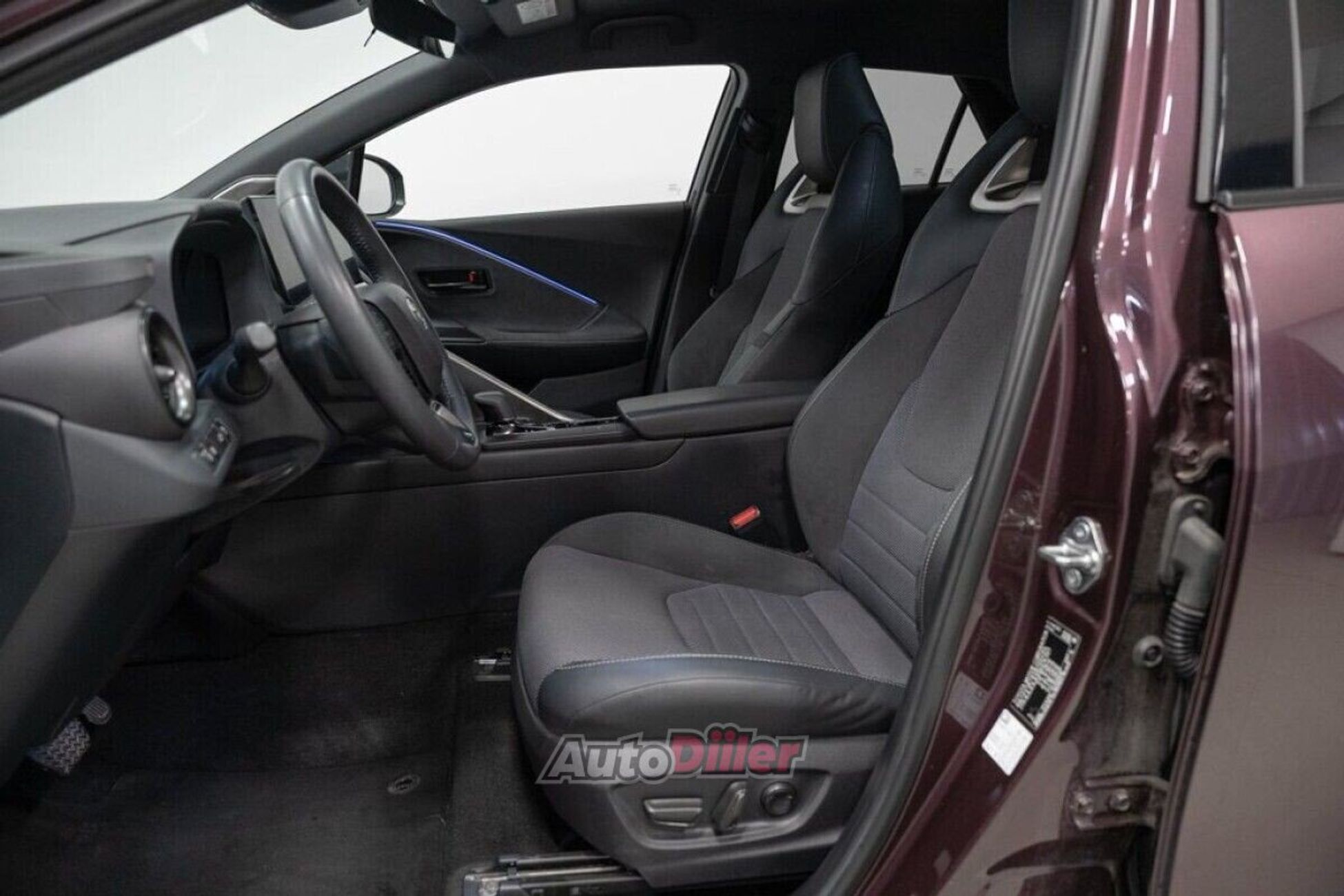 Toyota C-HR 1.8 103kW 2024, photo 5/10