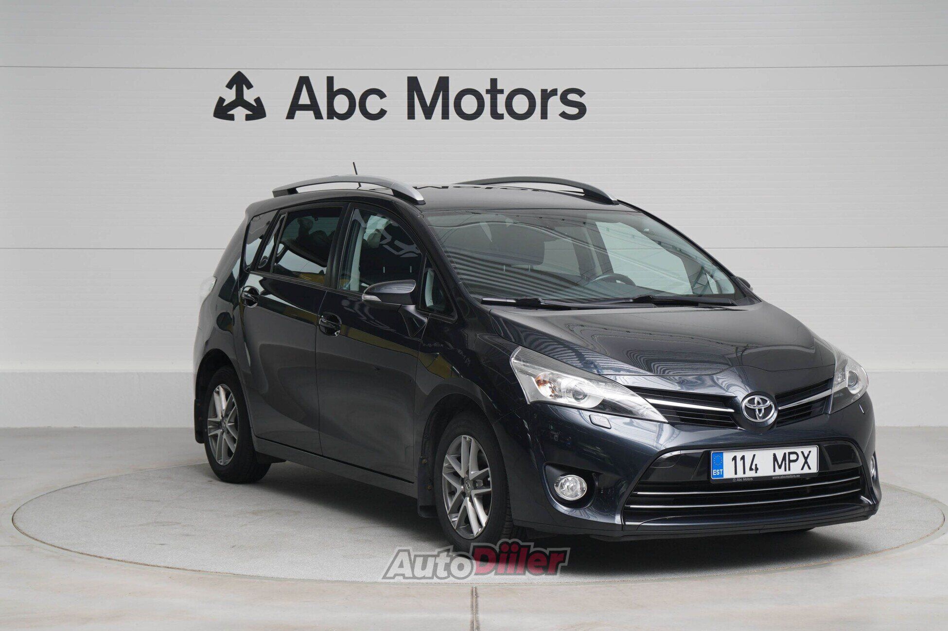 Toyota Verso 1.6 FWD 82 kW 1.6 82kW 2016, photo 3/10