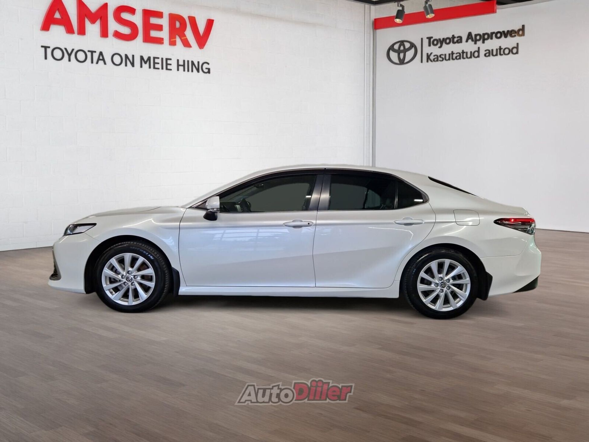 Toyota Camry 2023, photo 3/10