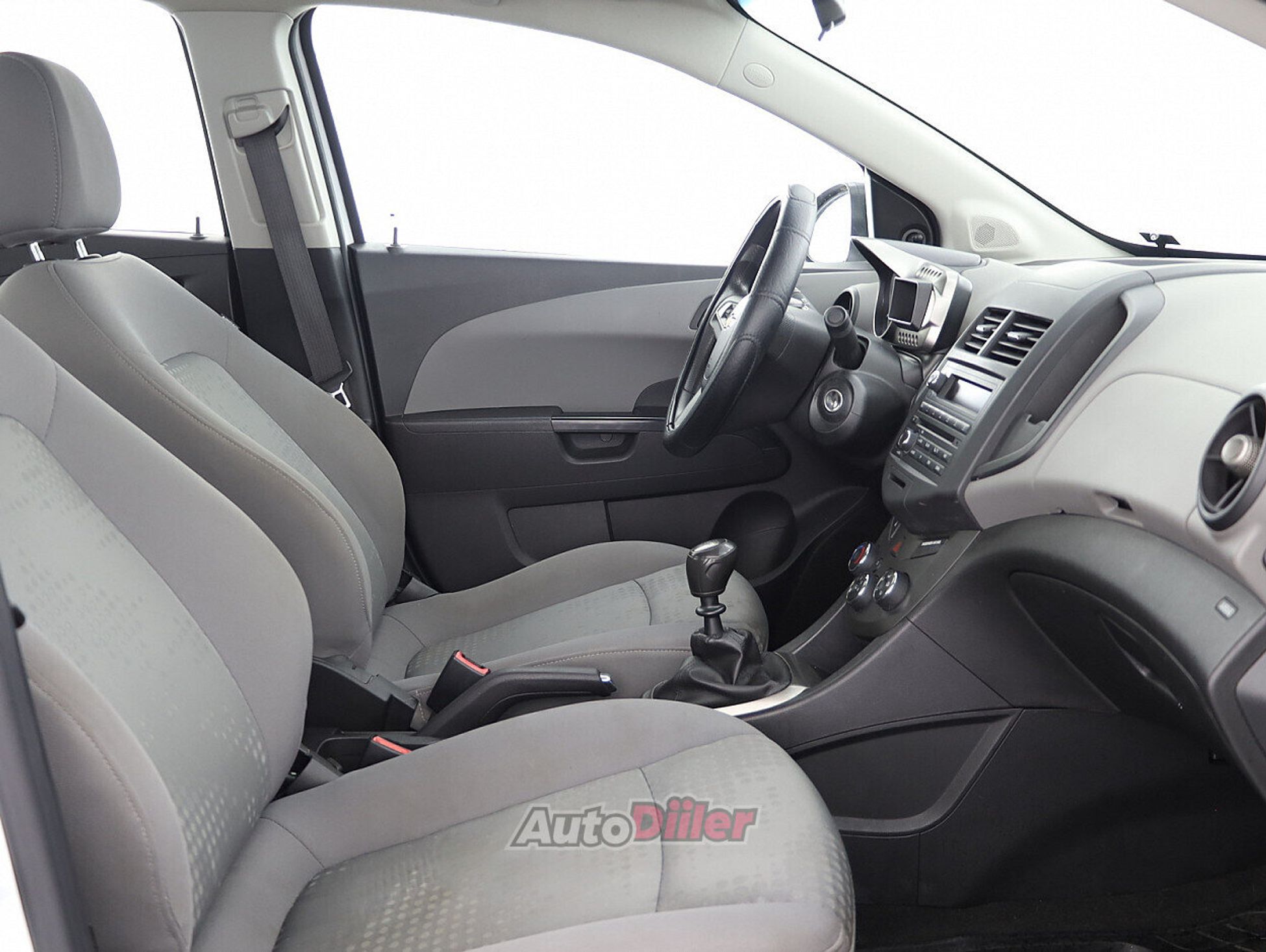 Chevrolet Aveo 1.2 51kW 2012, photo 6/7