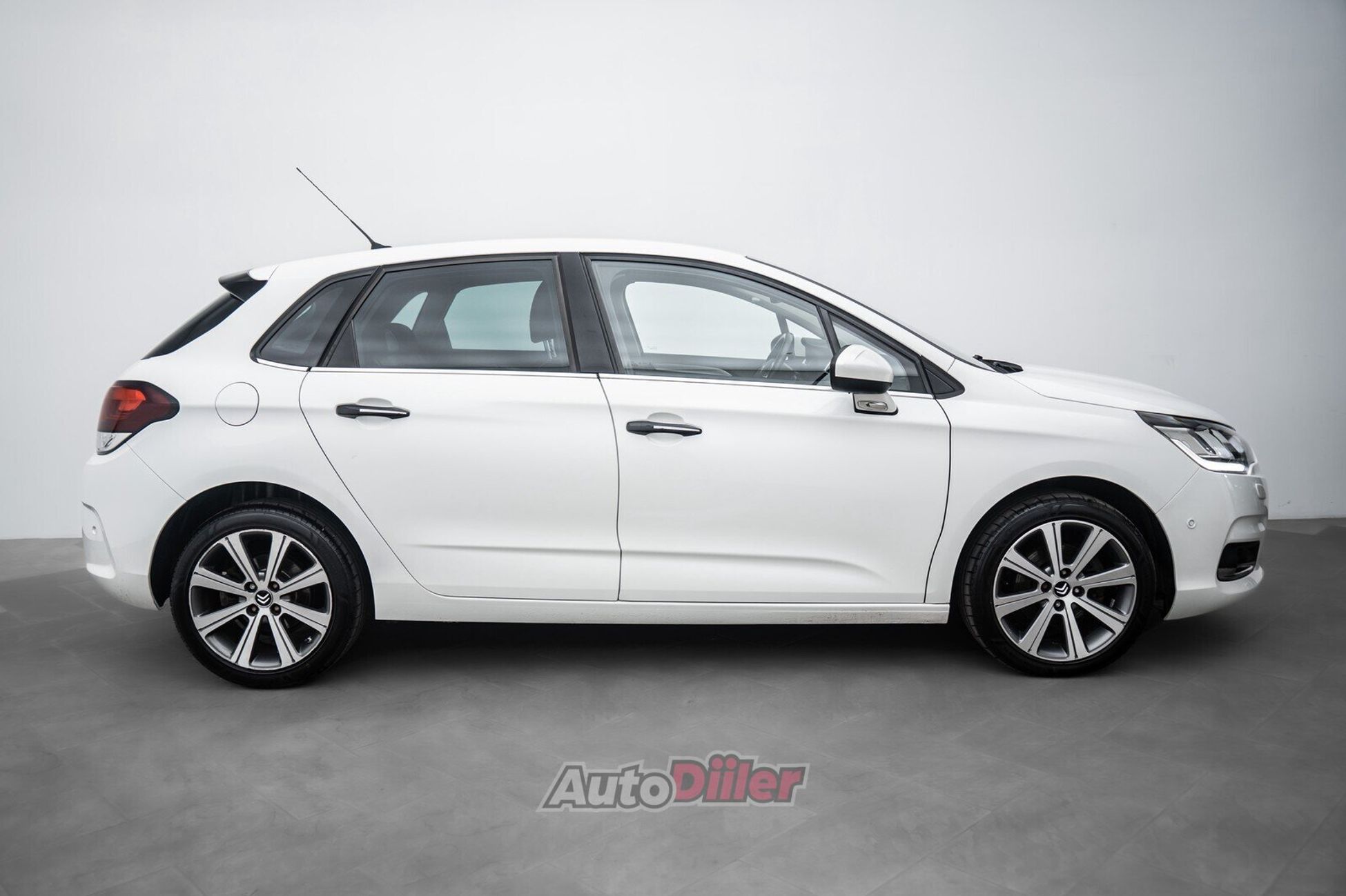 Citroen C4 1.2 96kW 2016, photo 6/10