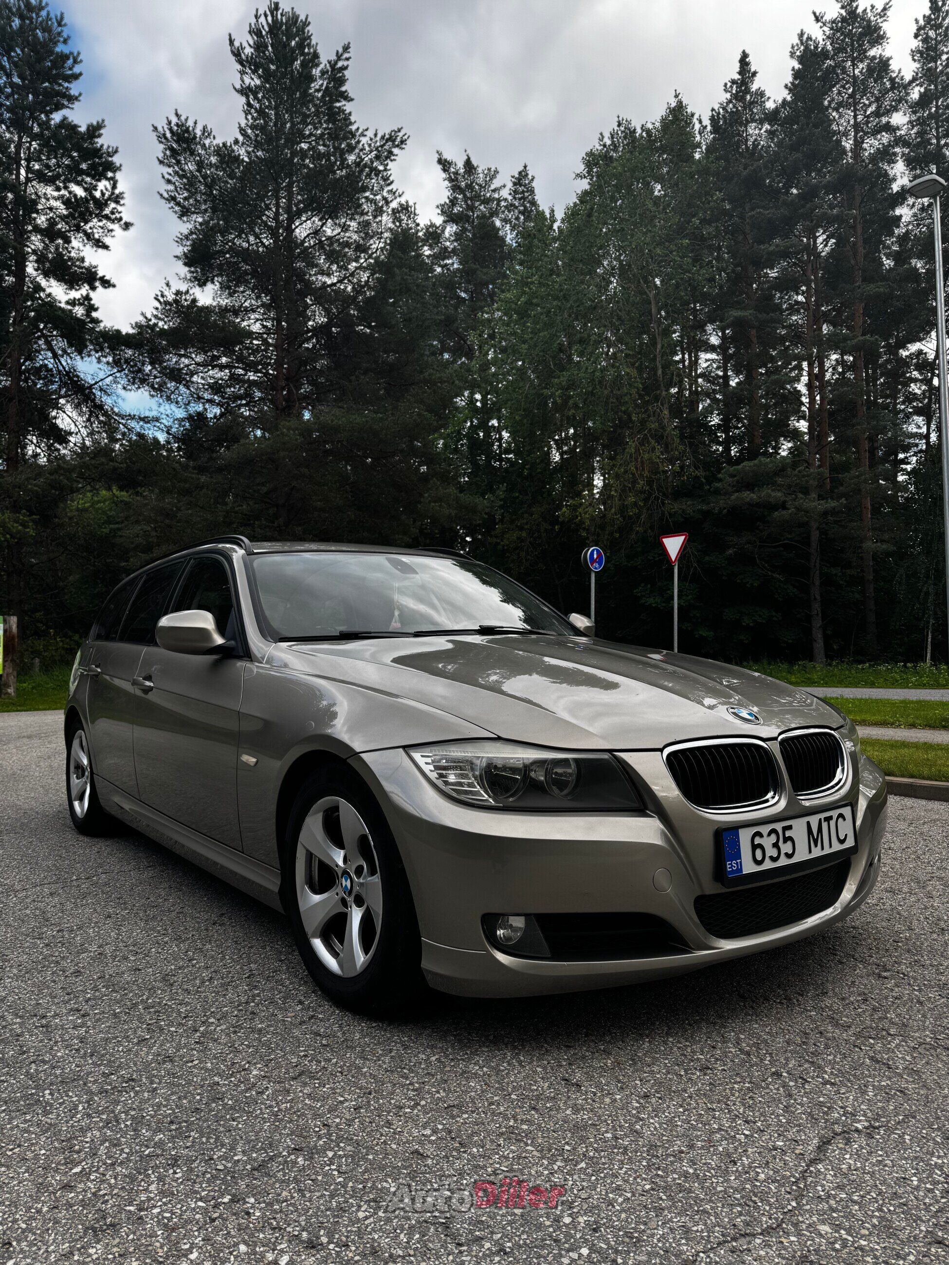 BMW 320 2.0 120kW 2012, photo 2/9
