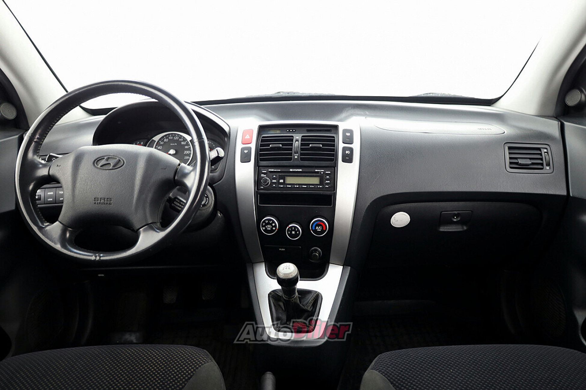 Hyundai Tucson 2.0 104kW 2008, photo 5/7