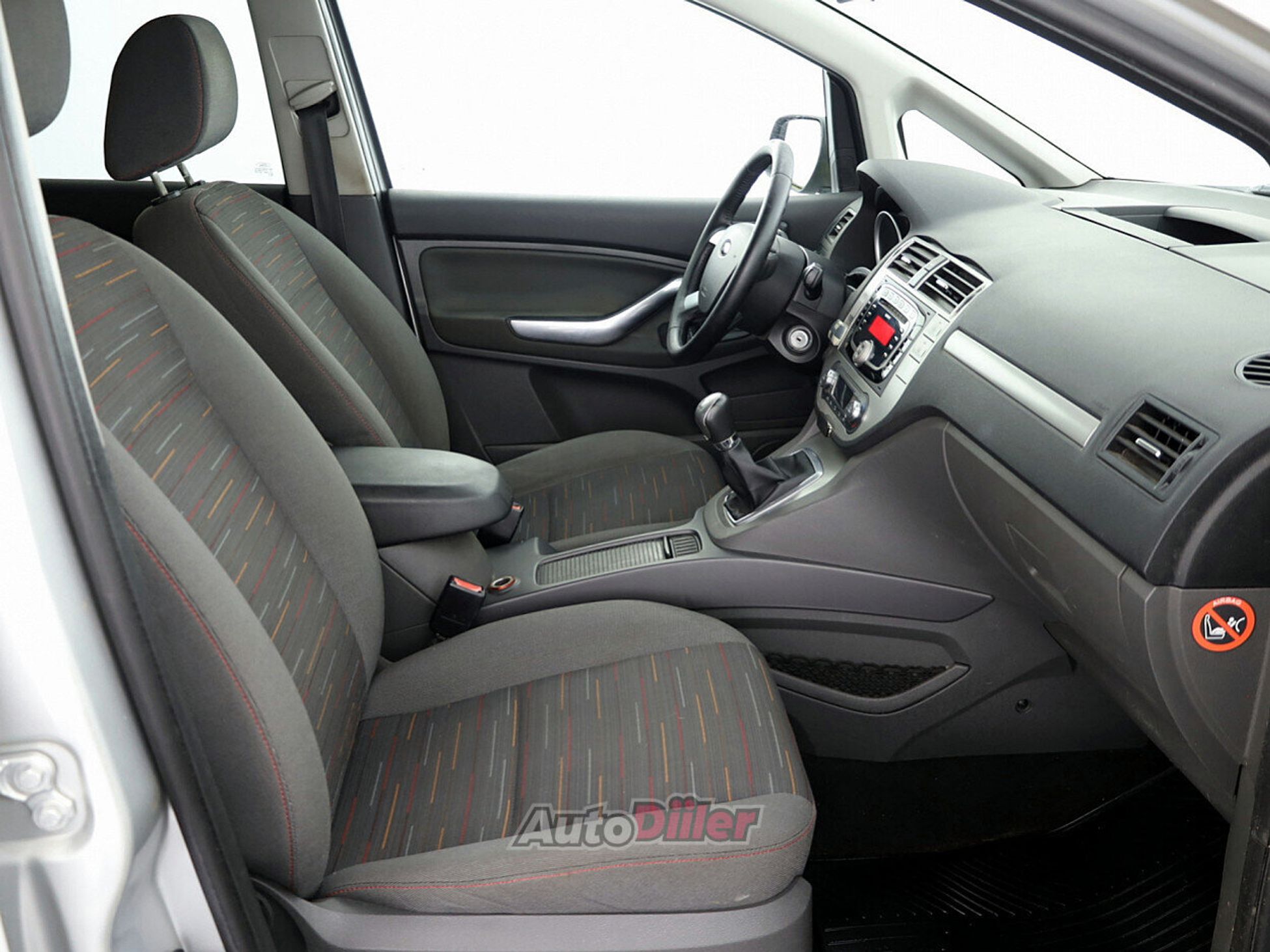 Ford C-Max 1.6 80kW 2010, photo 6/7