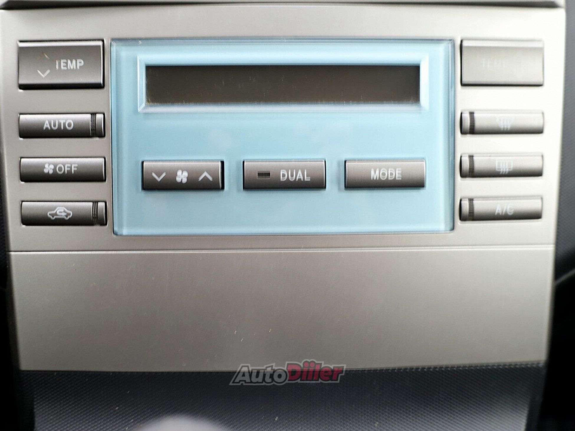 Toyota Corolla Verso 2.2 100kW 2008, kuva 8/8