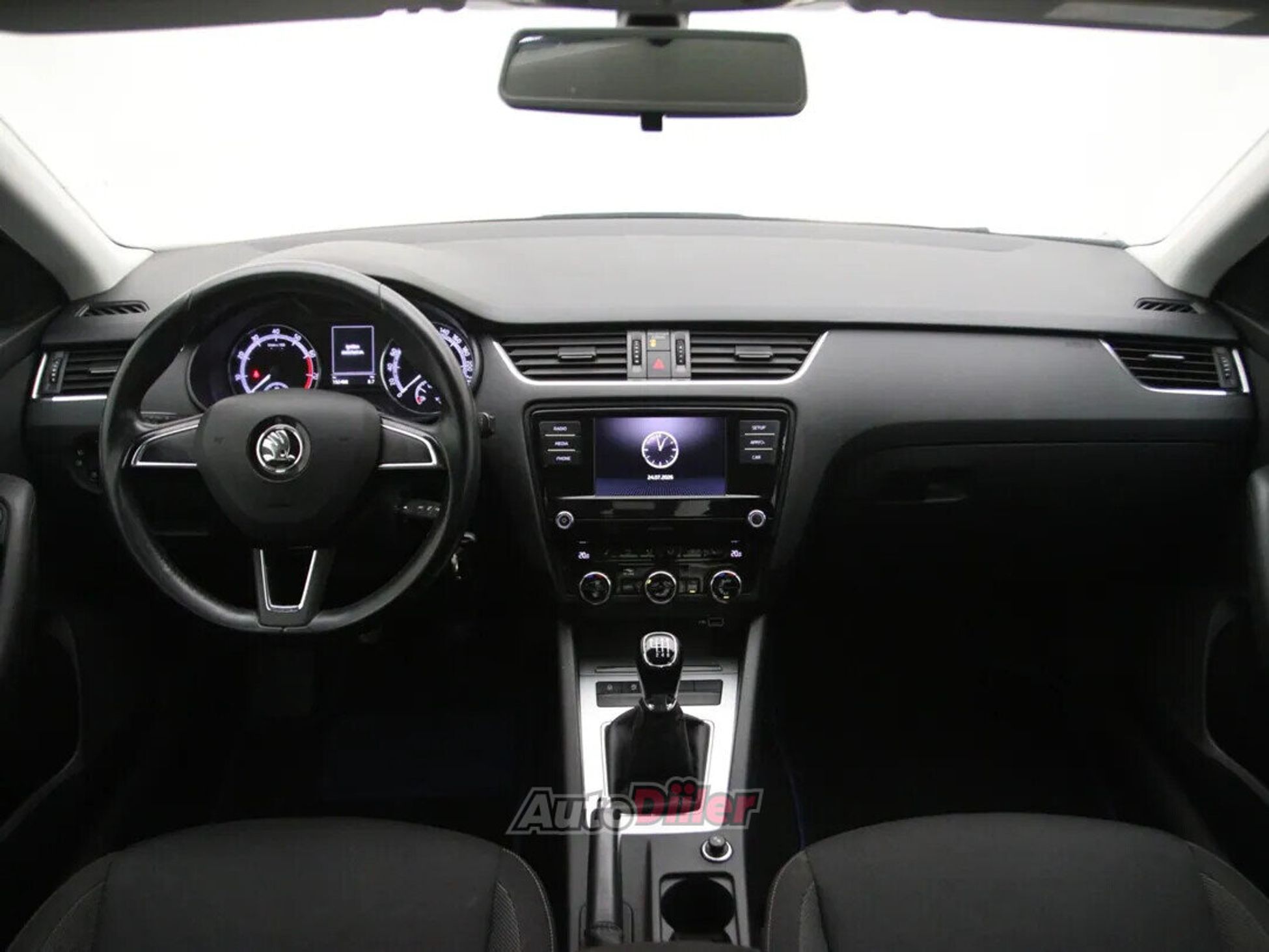 Skoda Octavia 1.0 85kW 2018, kuva 2/10