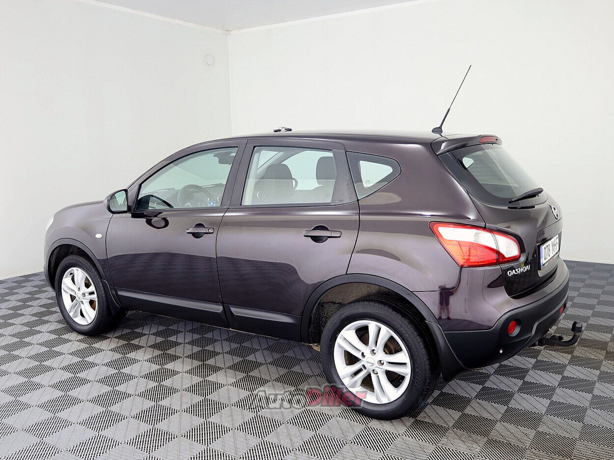 Nissan Qashqai 1.5 81kW 2011, kuva 4/7