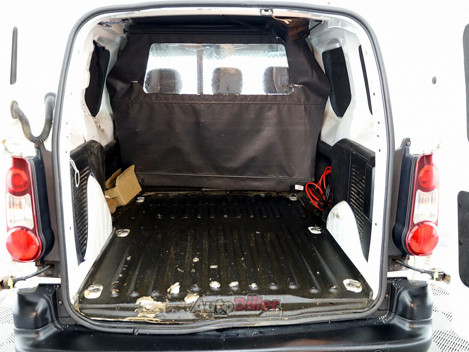 Citroen Berlingo 1.6 72kW 2013, photo 7/7