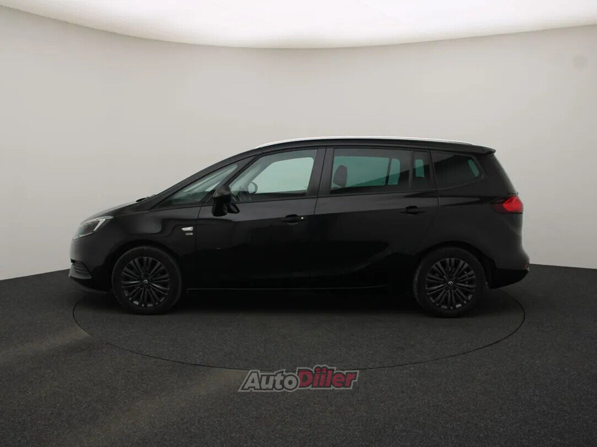 Opel Zafira 120 Years Edition 1.6 100kW 2019, kuva 6/10