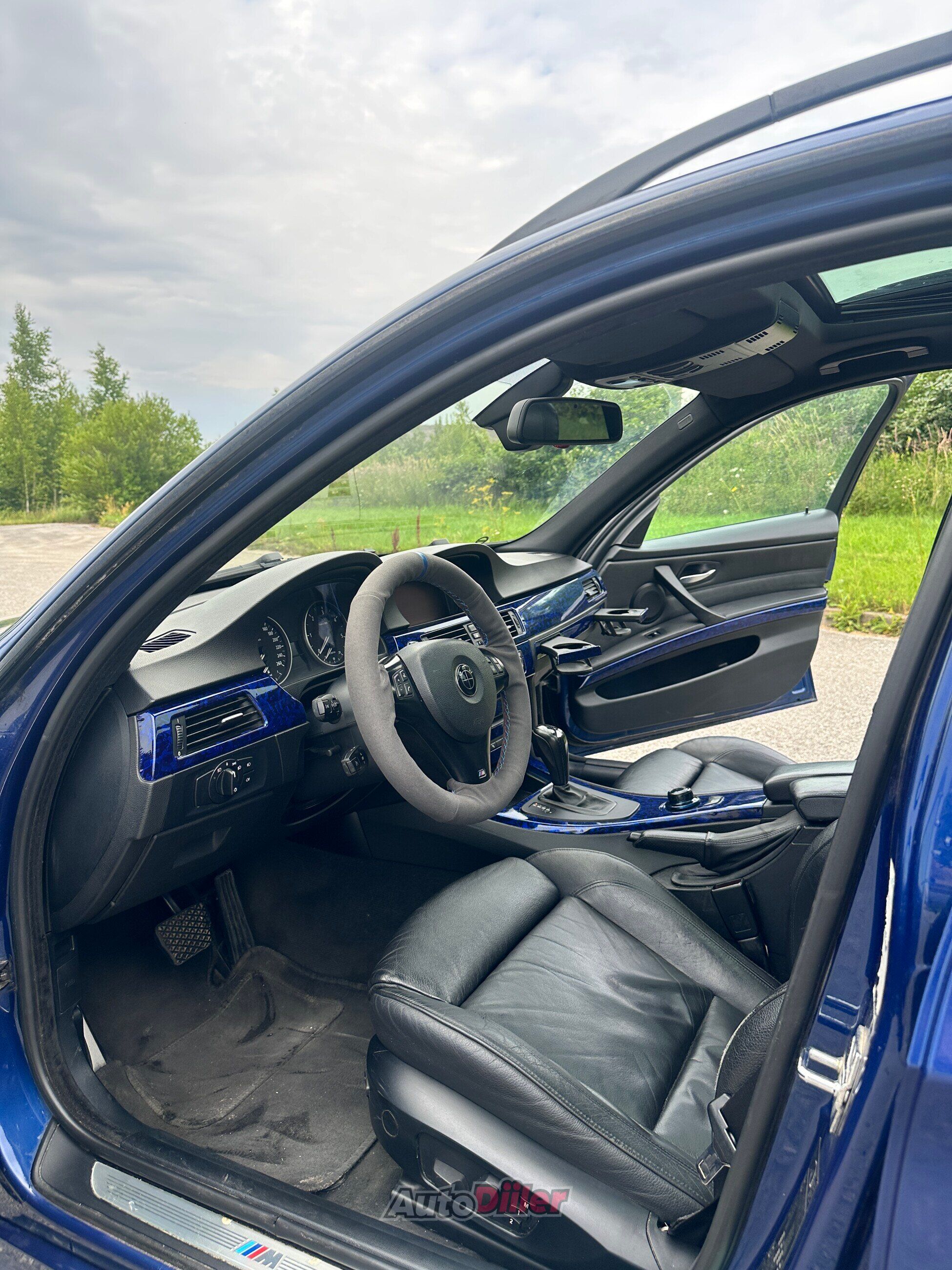 BMW 330 Sport M-Pakett 3.0 170kW 2006, photo 5/9