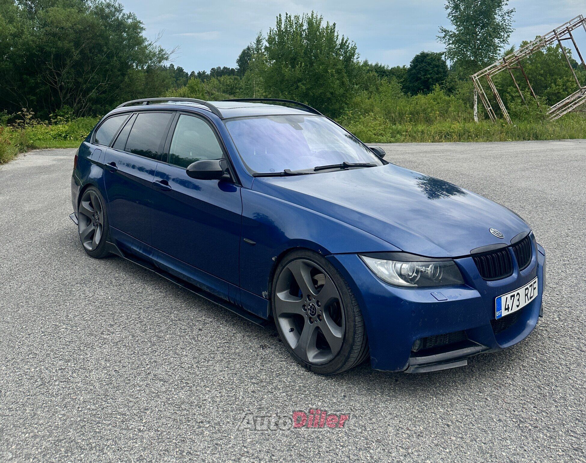 BMW 330