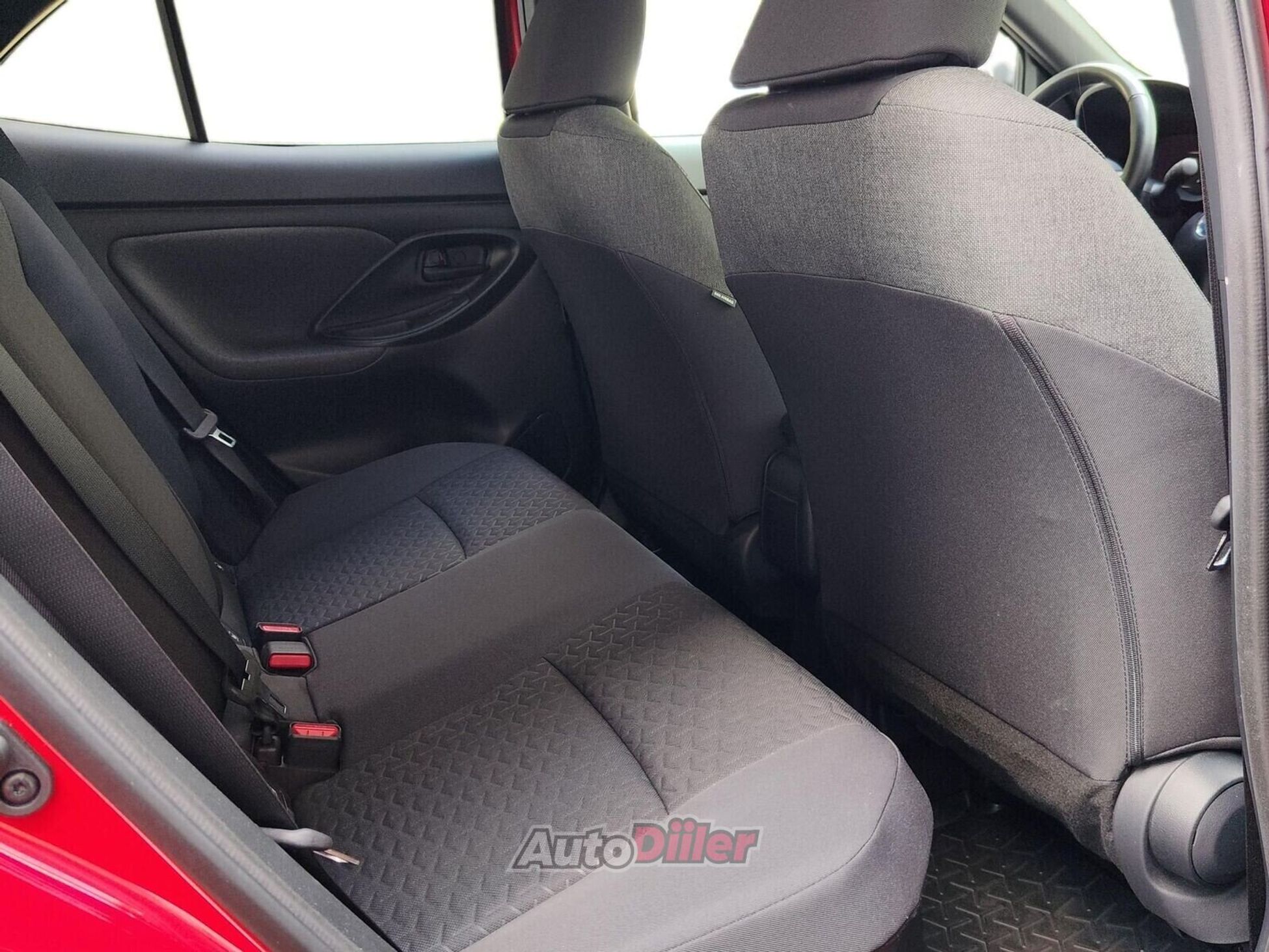 Toyota Yaris Cross Active Plus 1.5 68kW 2022, photo 7/10