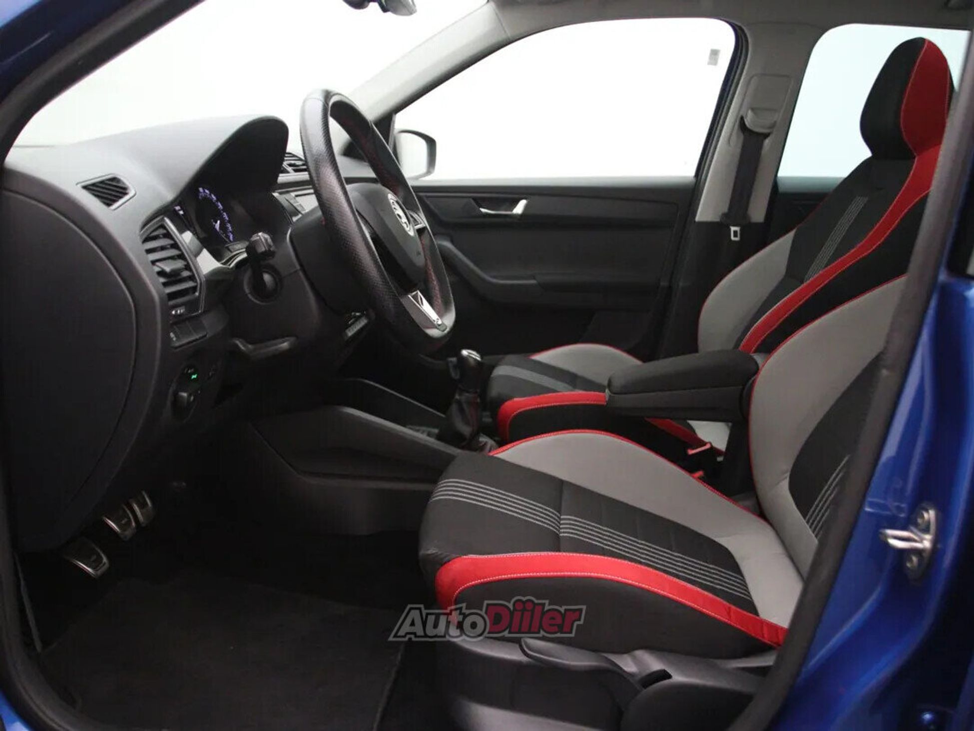 Skoda Fabia Monte Carlo 1.0 70kW 2018, kuva 4/10