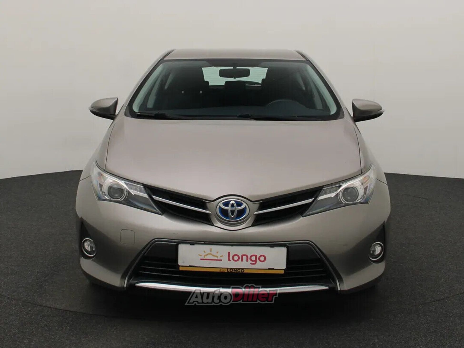 Toyota Auris Aspiration 1.8 100kW 2015, kuva 3/10
