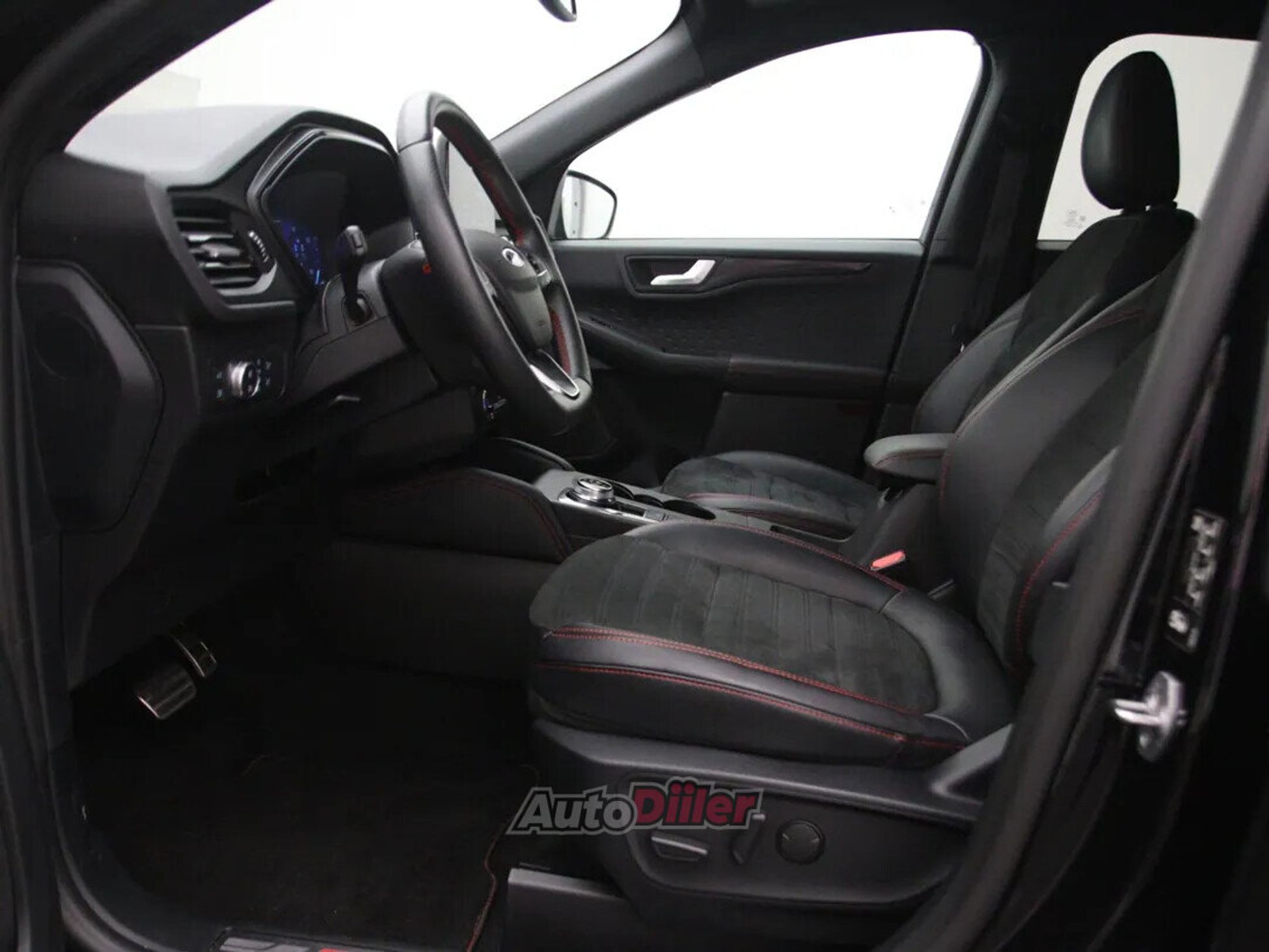 Ford Kuga ST-Line X 2.5 165kW 2020, photo 4/10