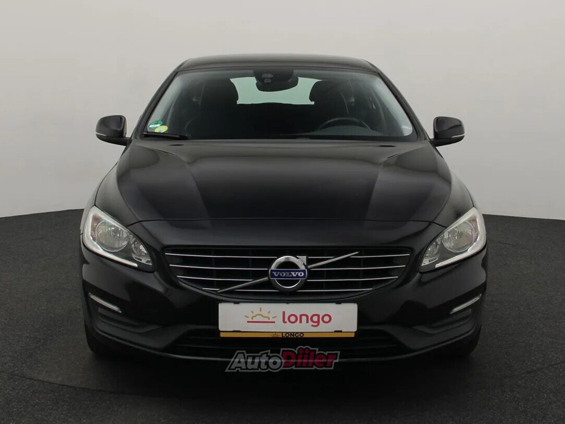 Volvo V60 Momentum 1.6 84kW 2015, photo 3/10