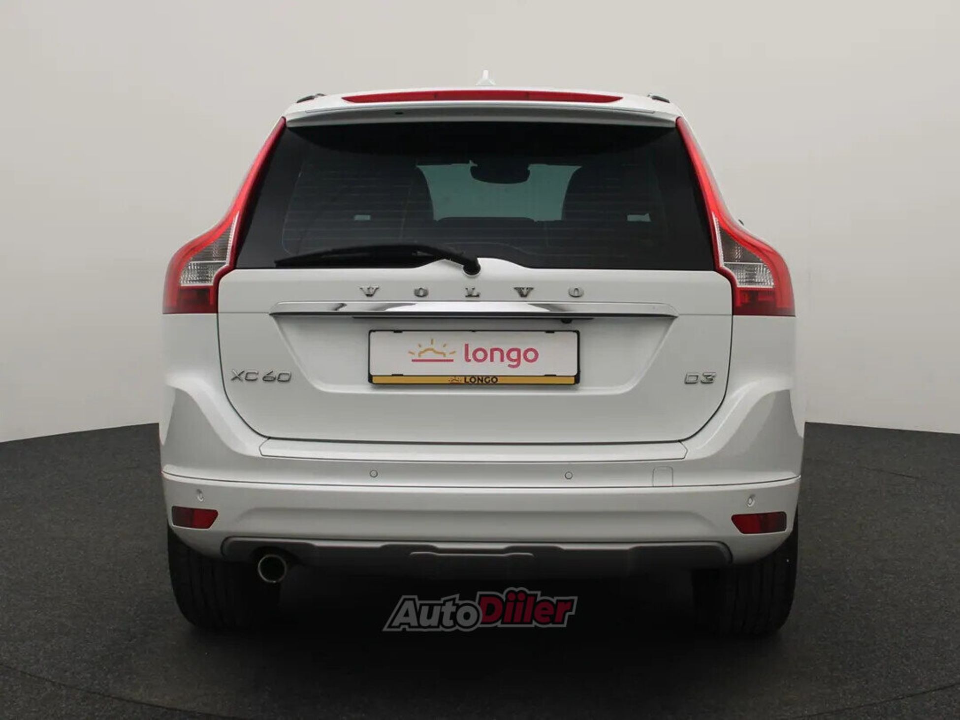 Volvo XC60 Kinetic 2.0 110kW 2015, photo 5/10