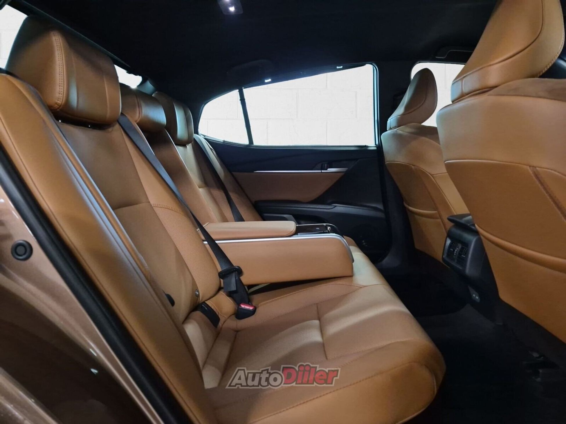 Toyota Camry 2026, photo 7/10