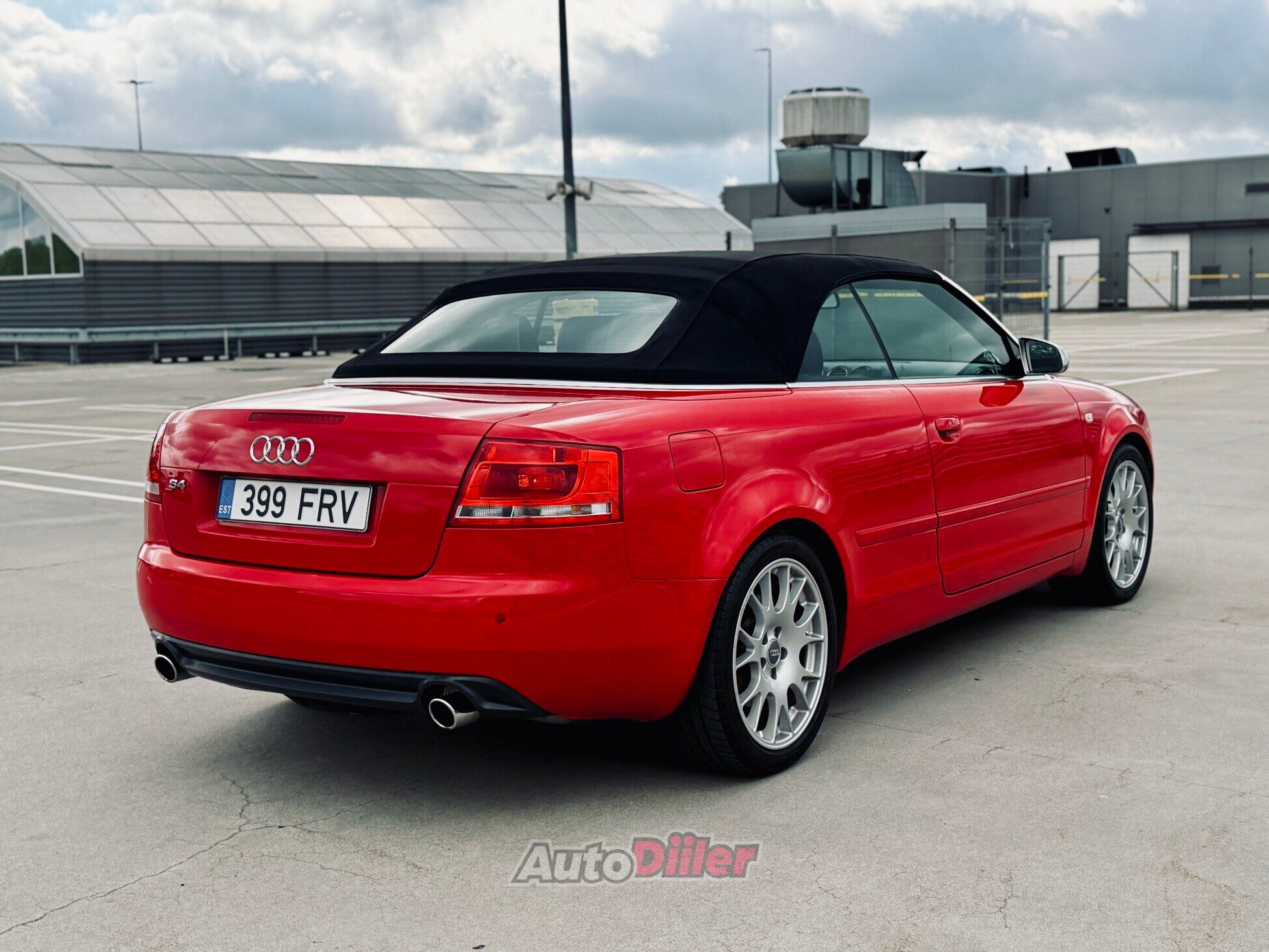 Audi S4 V8 4.2 4.2 253kW 2004, kuva 6/10