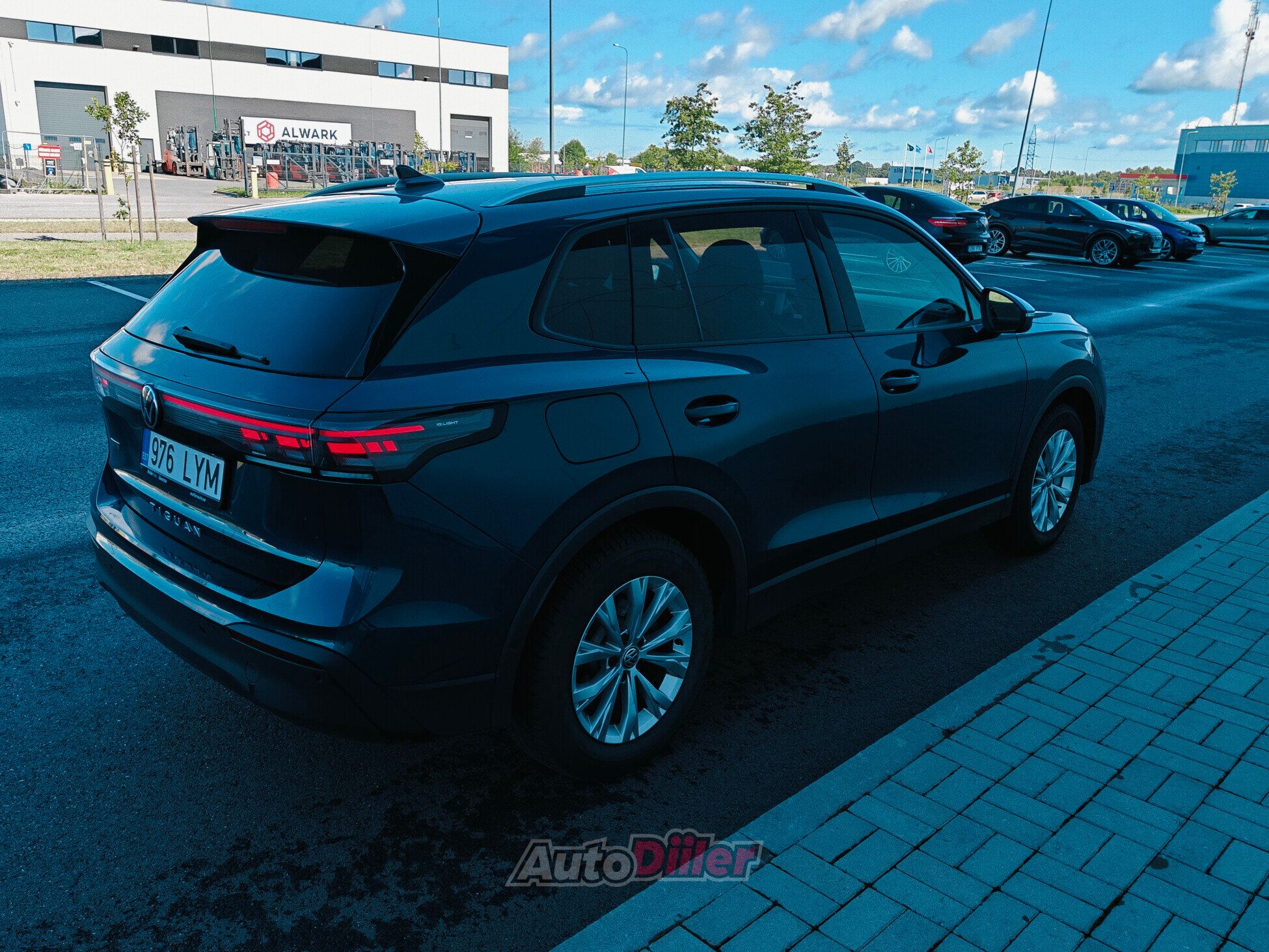 Volkswagen Tiguan 2.0 110kW 2024, photo 7/10