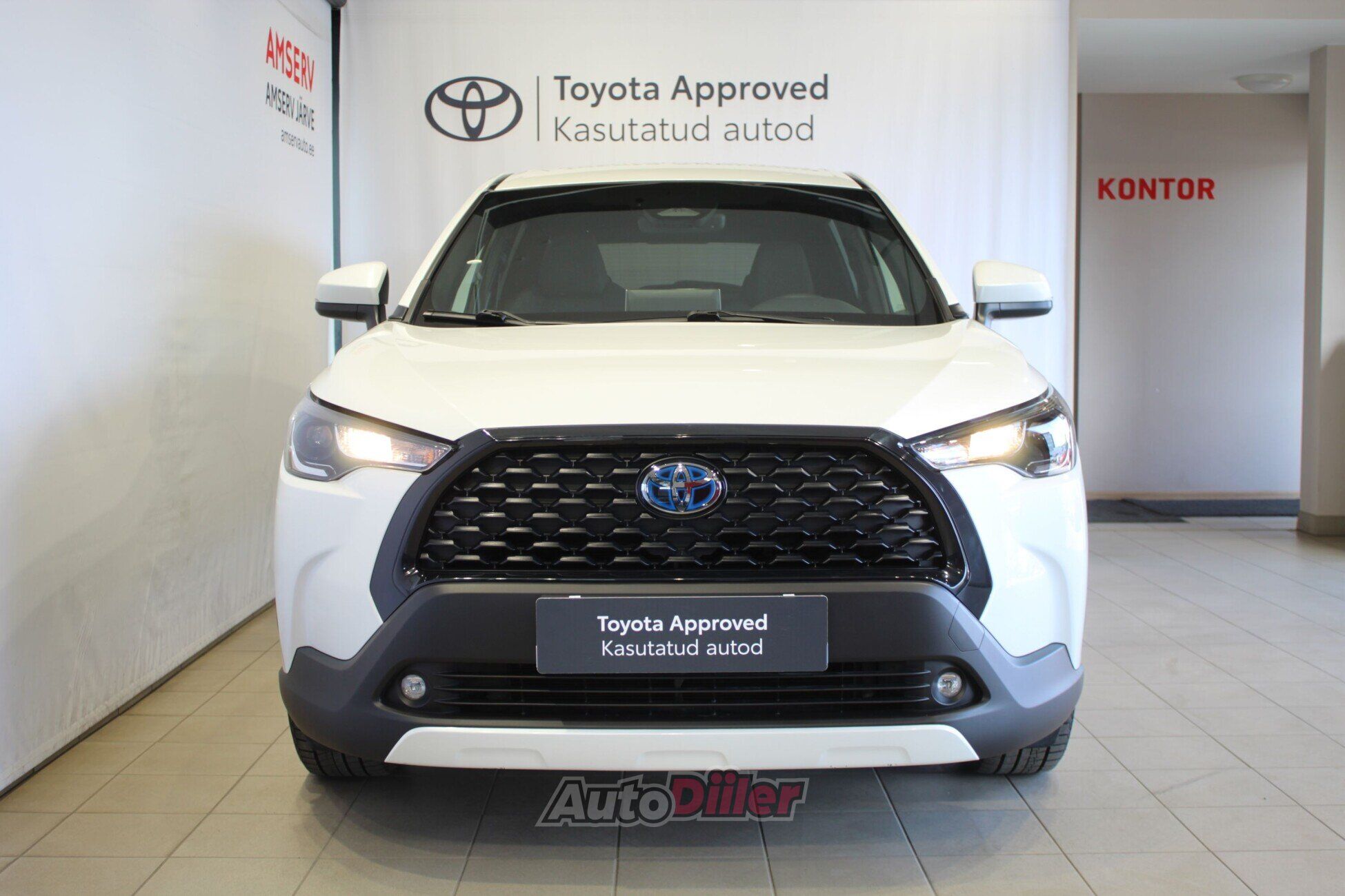 Toyota Corolla Cross 2023, photo 5/10
