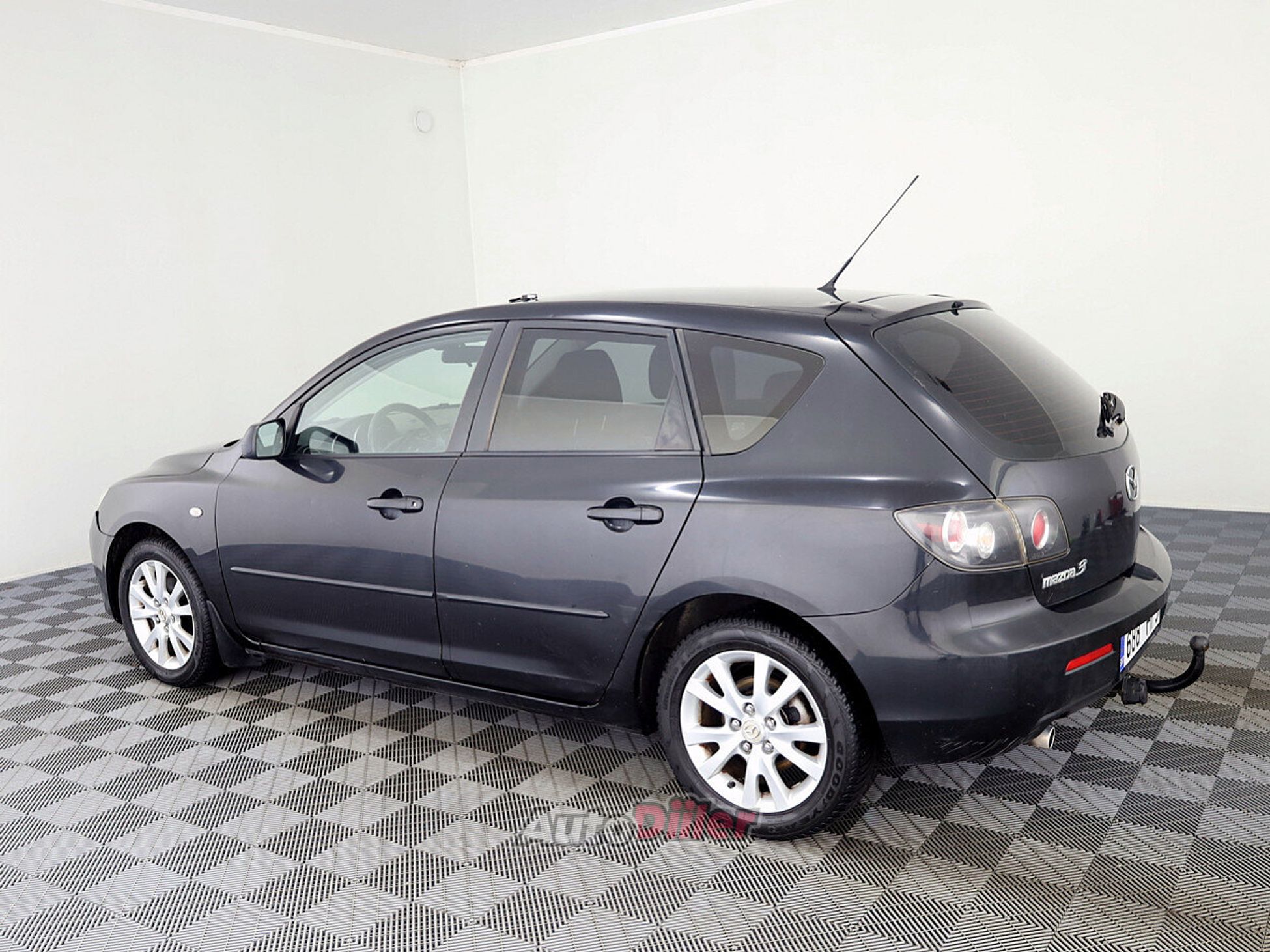 Mazda 3 1.6 77kW 2008, photo 4/7