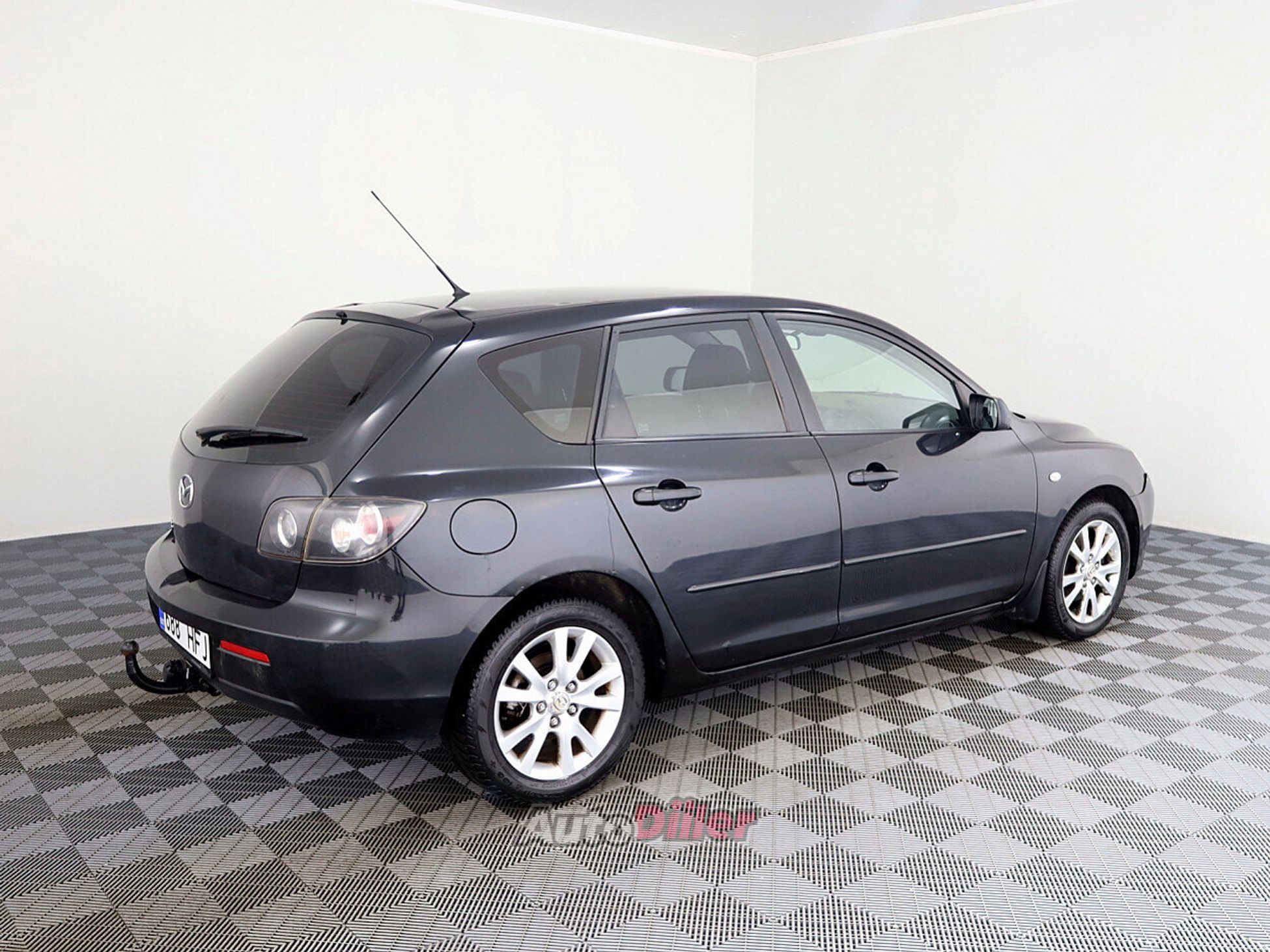 Mazda 3 1.6 77kW 2008, photo 3/7