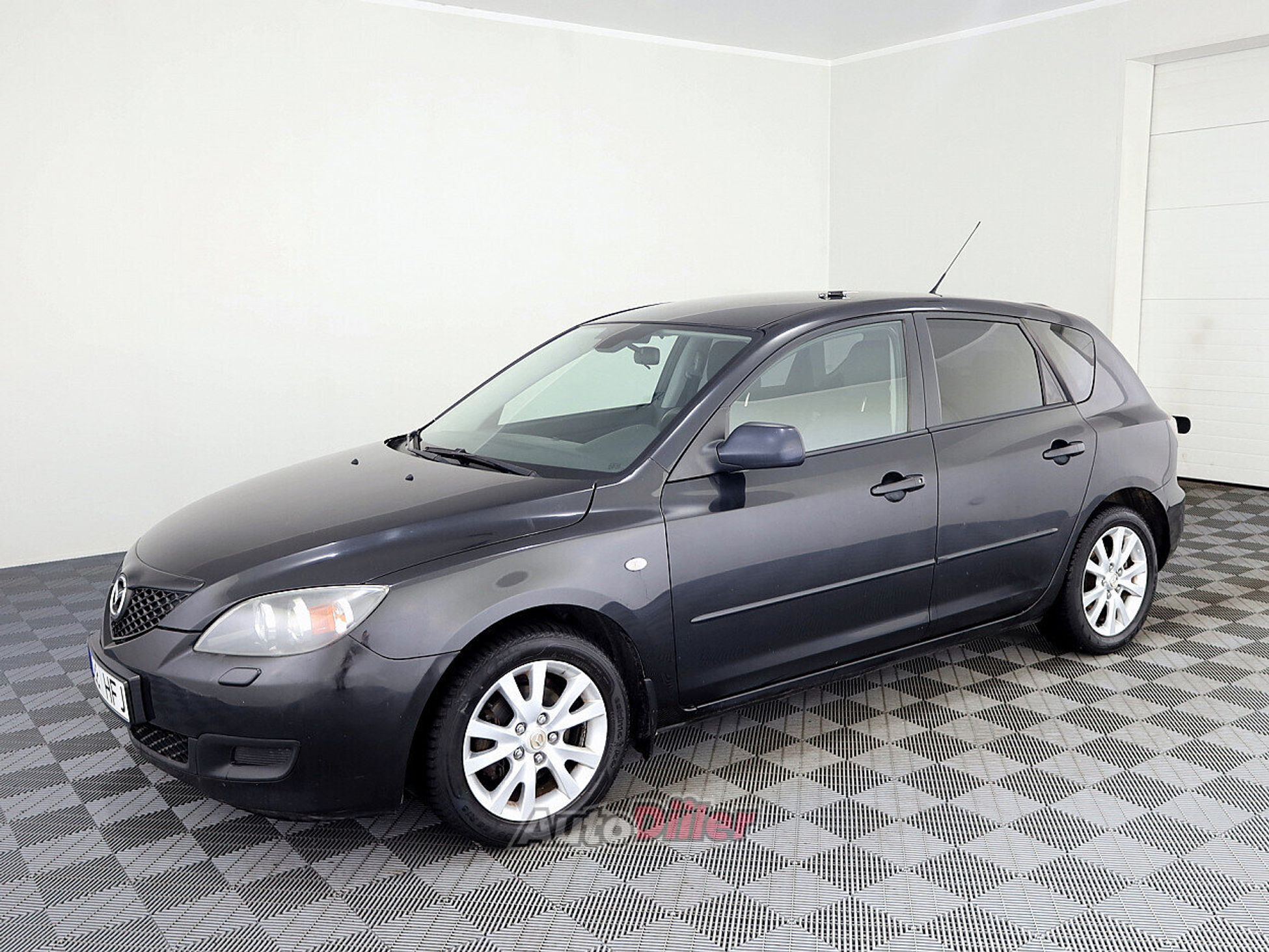 Mazda 3 1.6 77kW 2008, photo 2/7