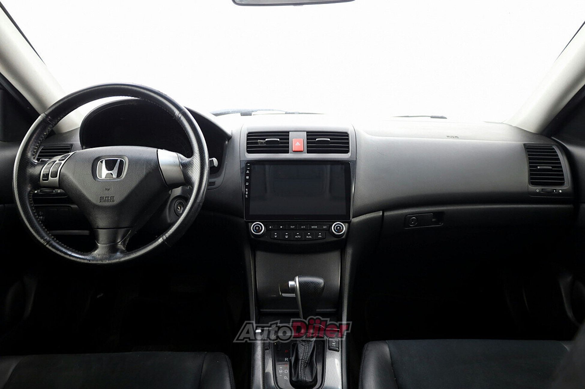 Honda Accord 2.0 114kW 2003, photo 5/7