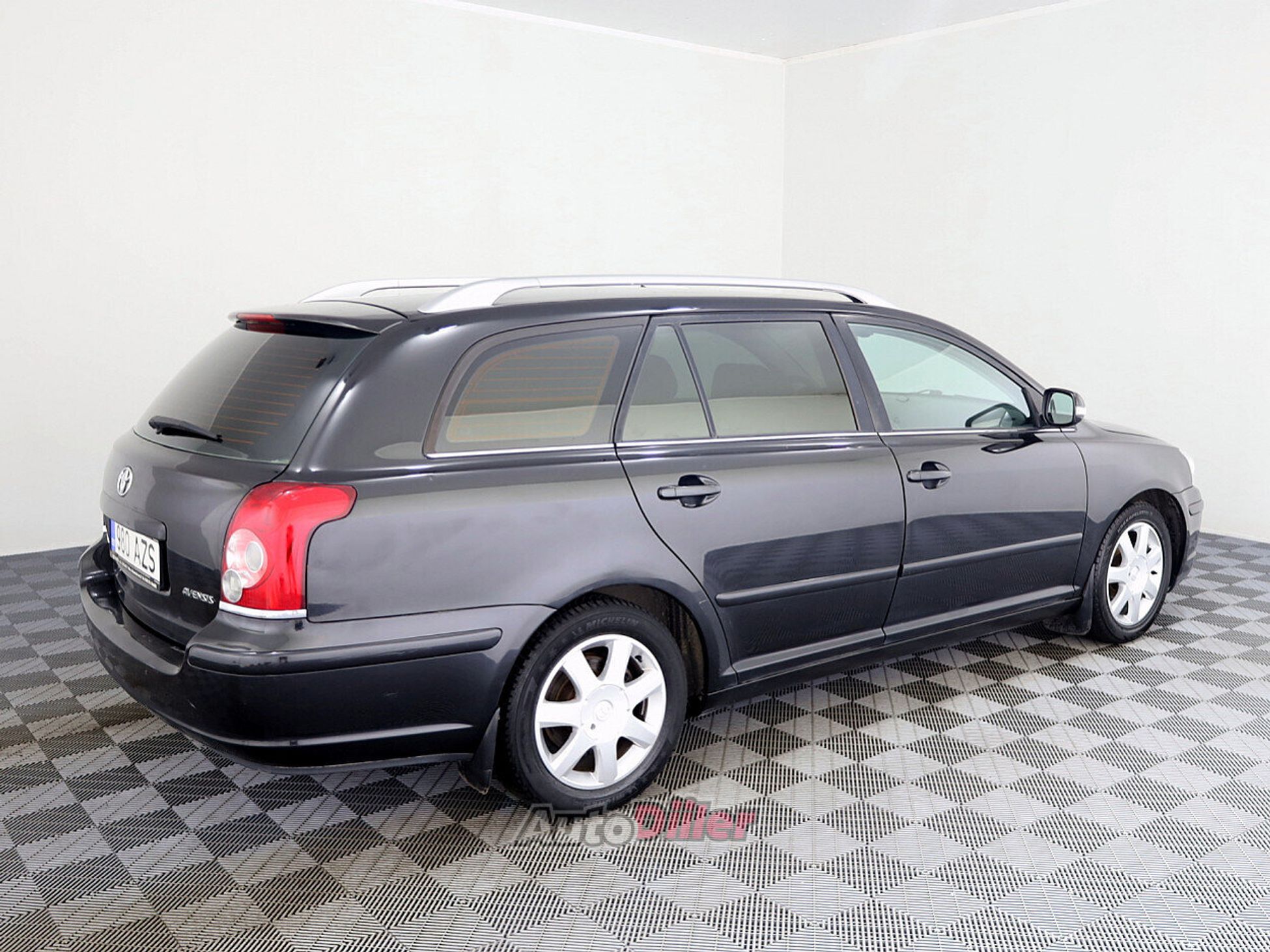 Toyota Avensis 1.8 95kW 2007, photo 3/7