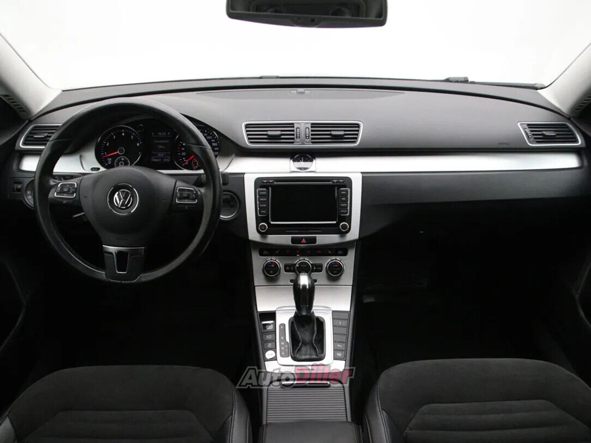 Volkswagen Passat Highline 3.6 220kW 2013, photo 2/10