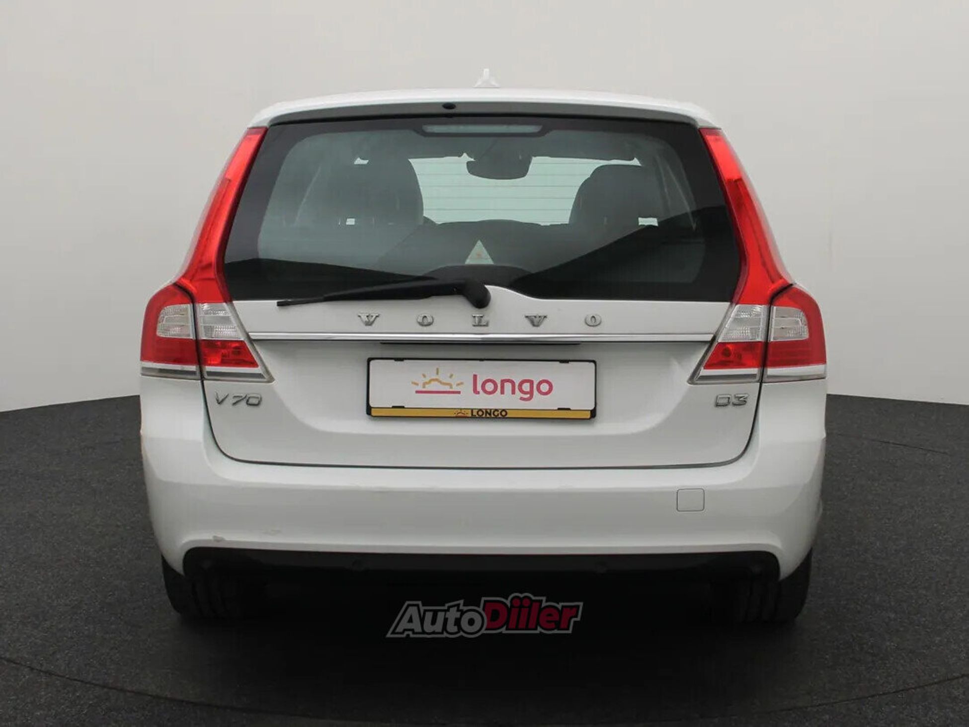 Volvo V70 Polar 2.0 110kW 2016, kuva 5/10