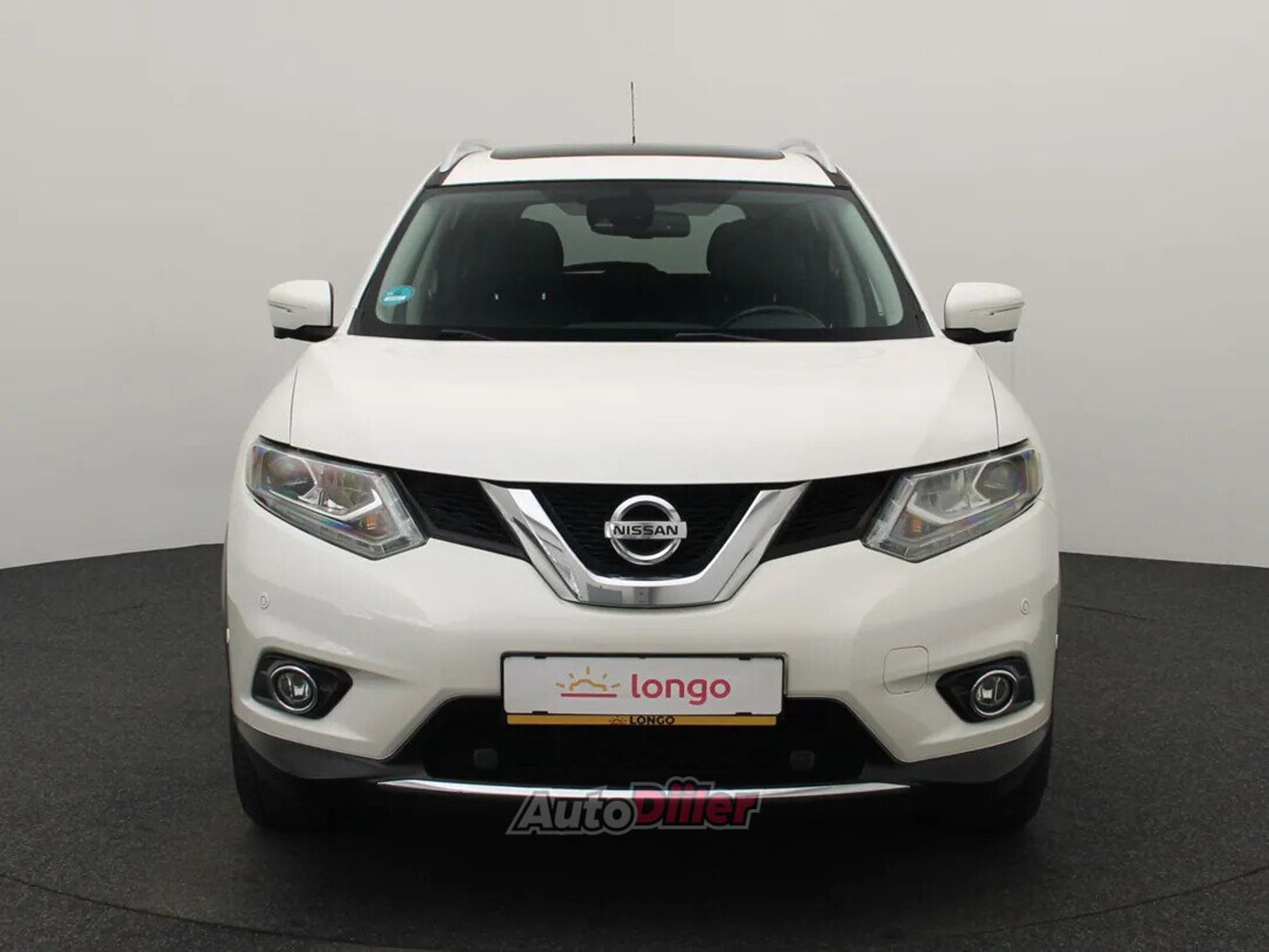 Nissan X-Trail Tekna 1.6 120kW 2016, photo 3/10