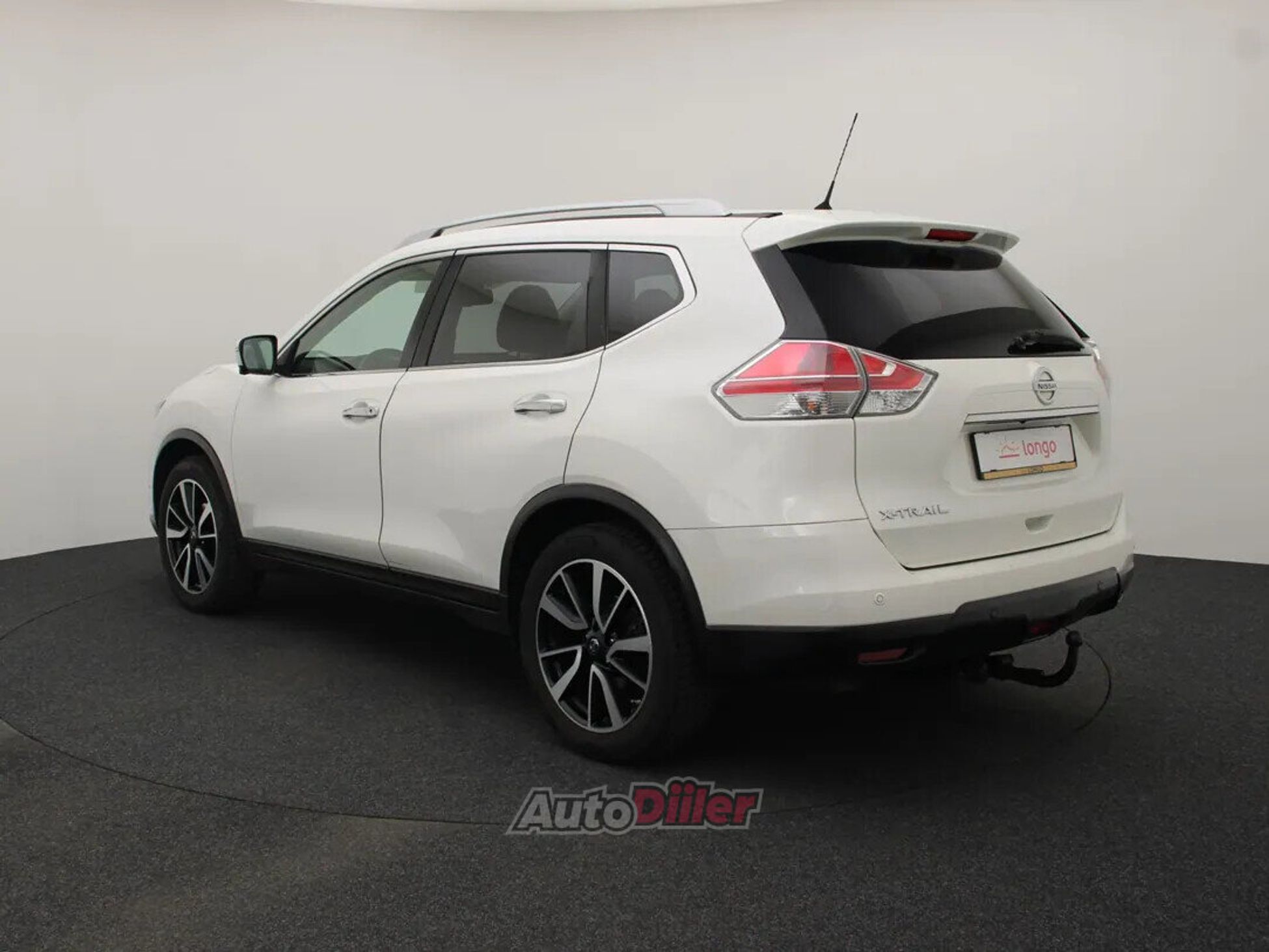 Nissan X-Trail Tekna 1.6 120kW 2016, photo 7/10