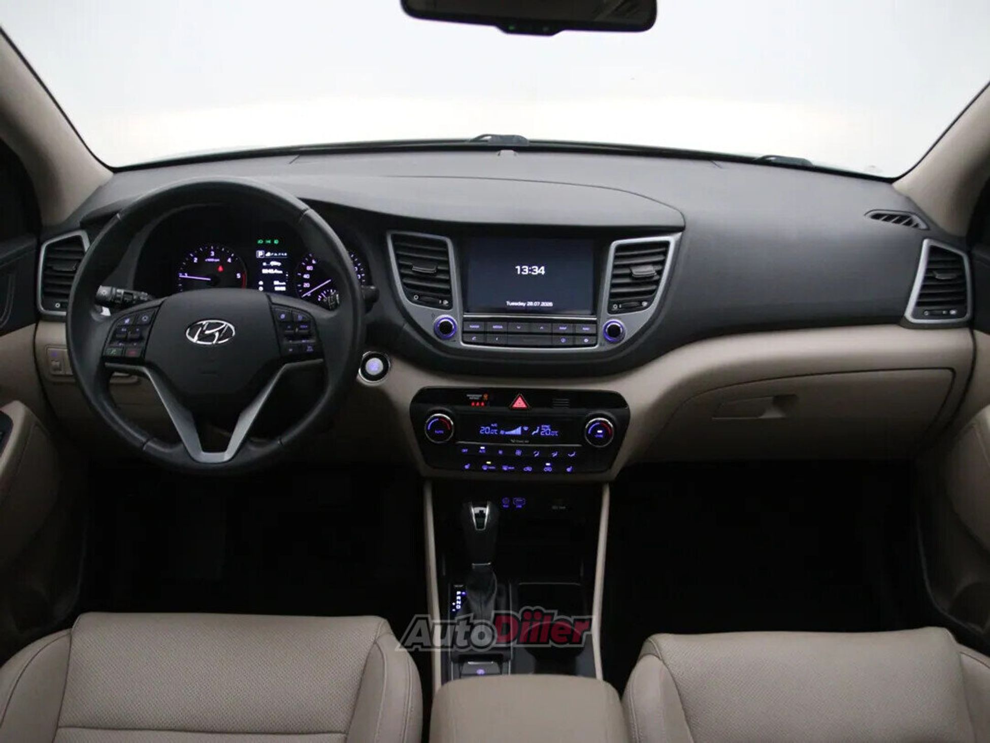 Hyundai Tucson Executive 1.7 104kW 2016, kuva 2/10