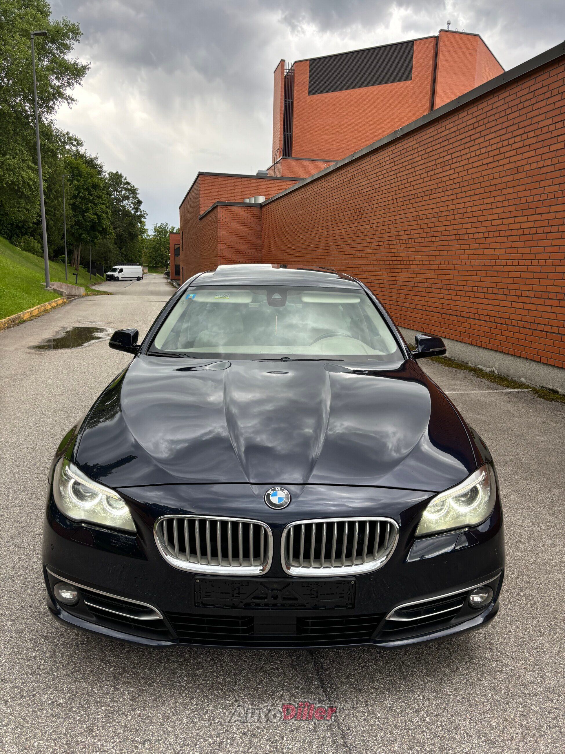BMW 530