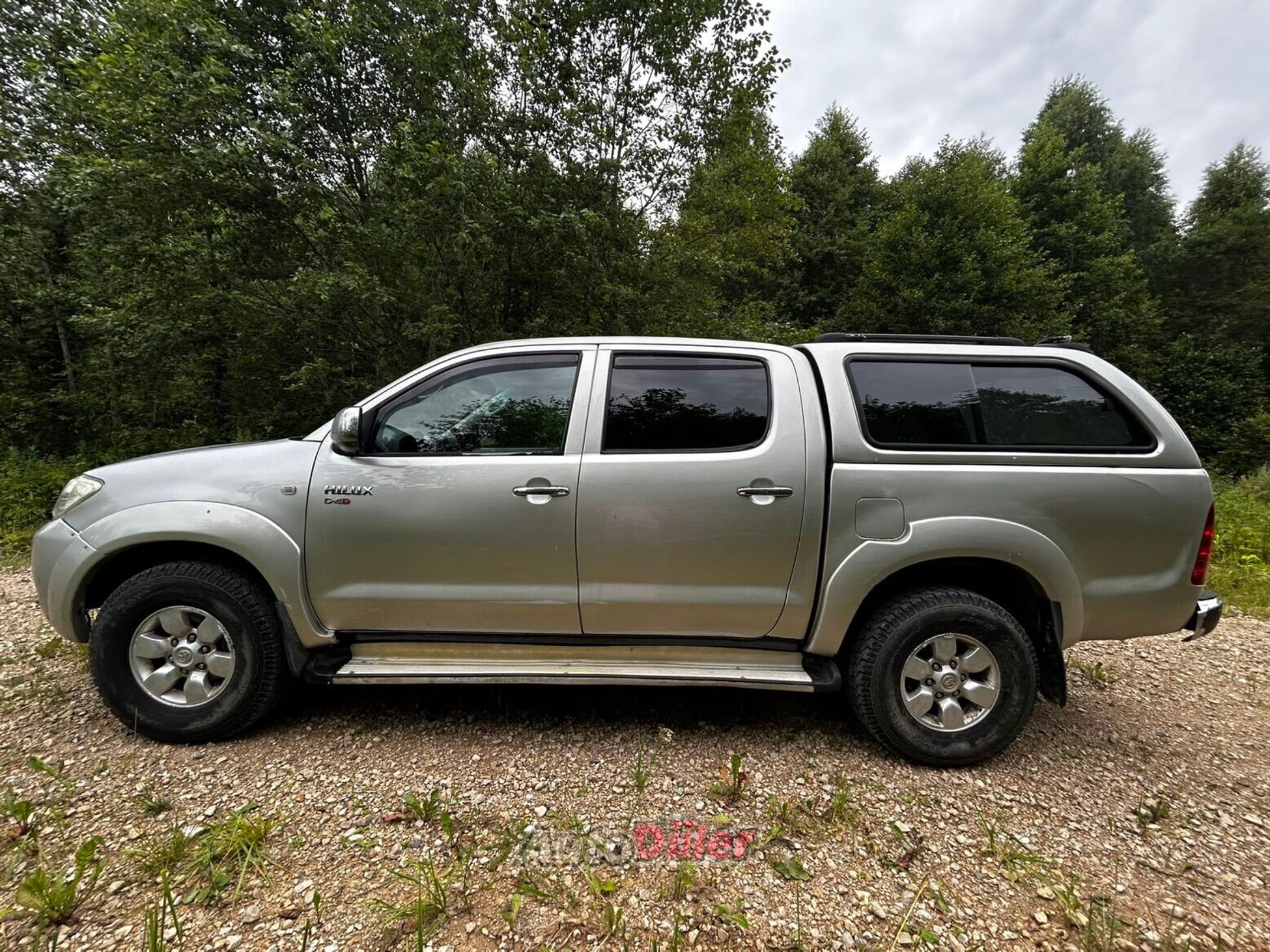 Toyota Hilux 2.5 88kW 2006, photo 2/10