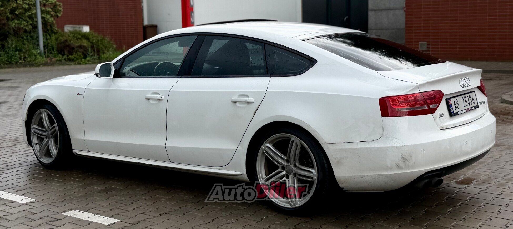 Audi A5 S-Line 1.8 118kW 2010, photo 7/10