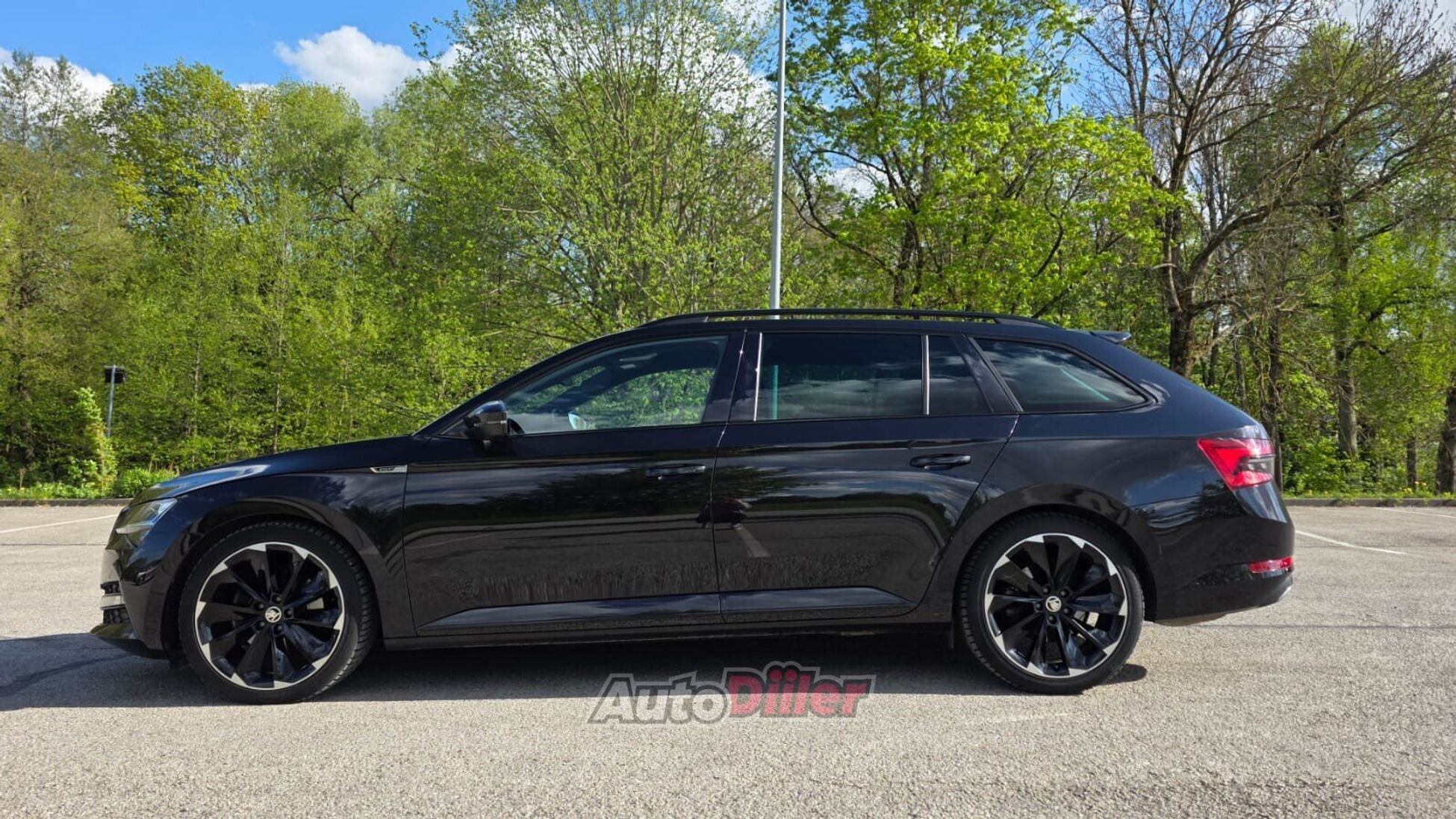 Skoda Superb 2020, kuva 4/10