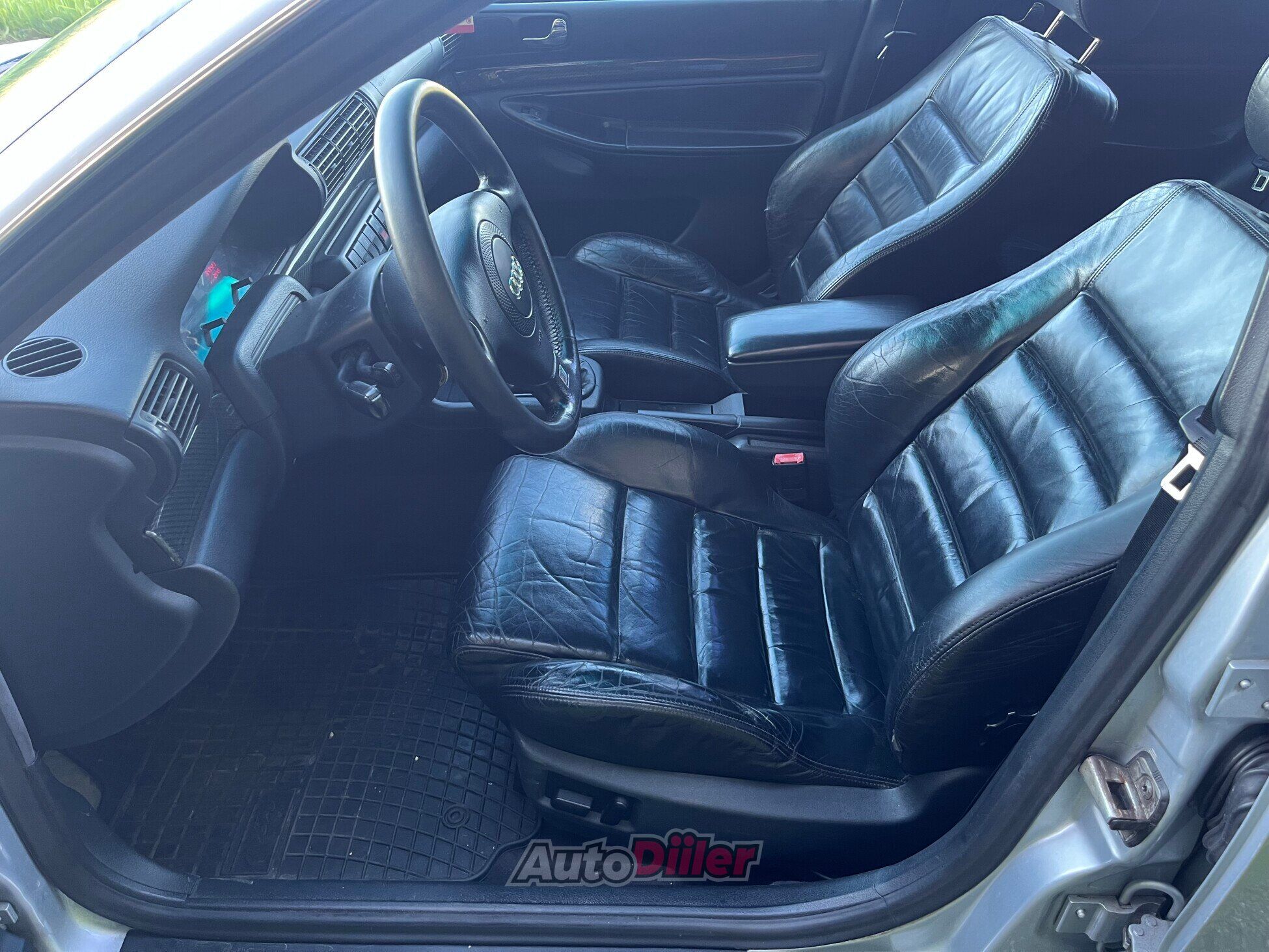 Audi S4 2.7 195kW 1999, kuva 7/9