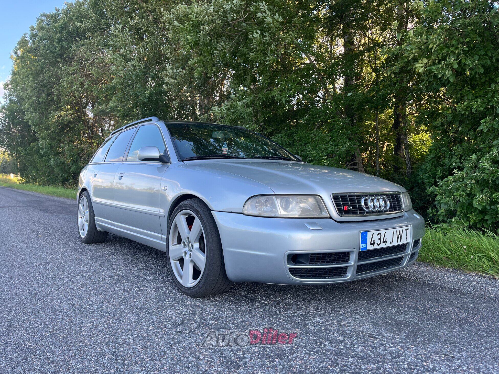 Audi S4 2.7 195kW 1999, kuva 3/9