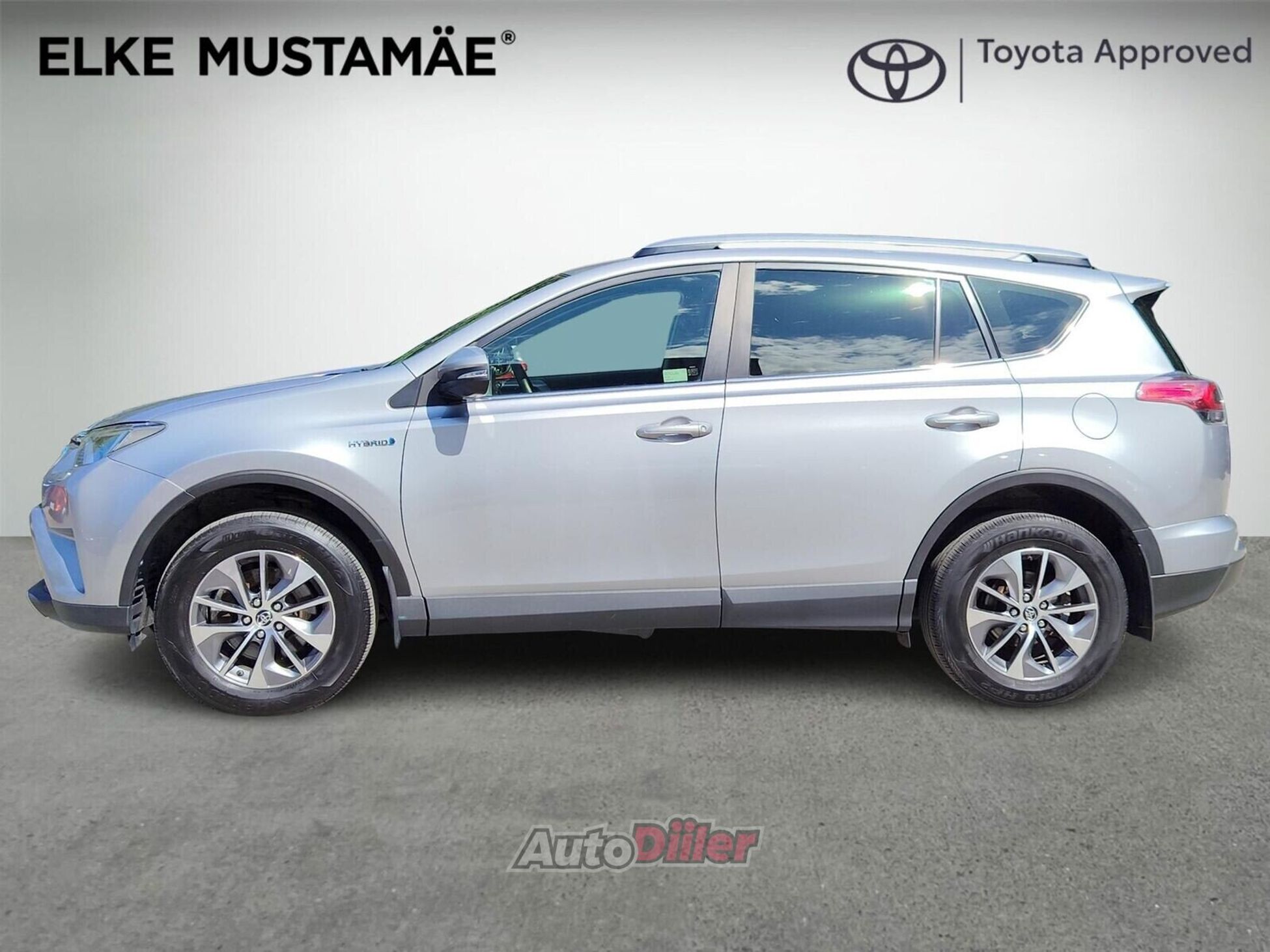 Toyota RAV4 Luxury 2.5 114kW 2017, photo 3/10