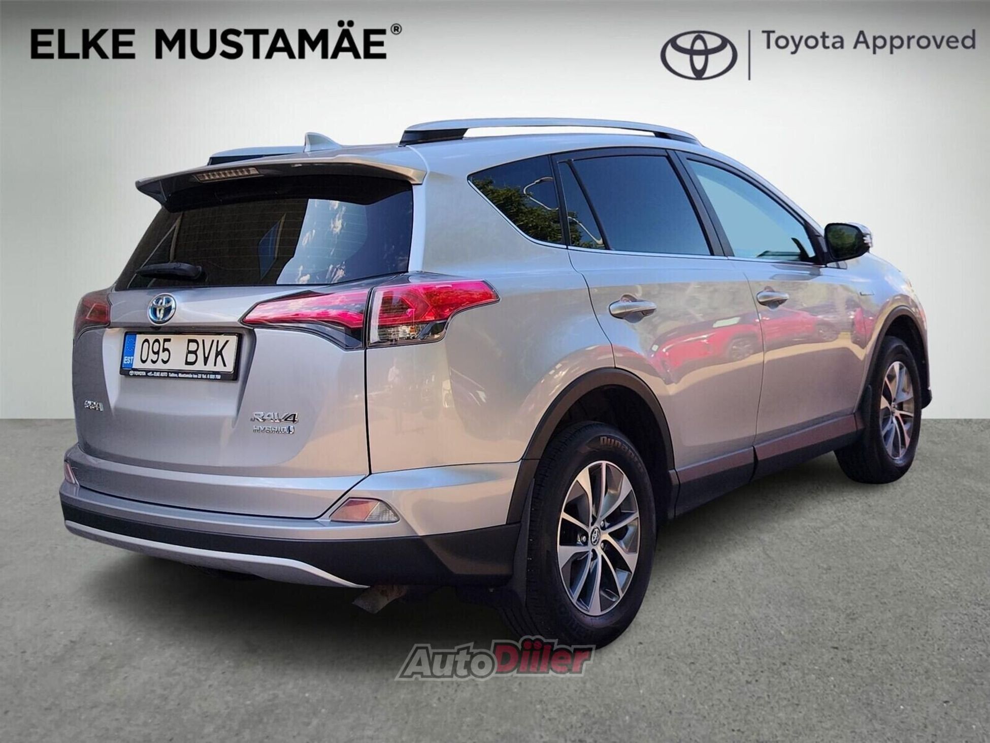 Toyota RAV4 Luxury 2.5 114kW 2017, photo 2/10