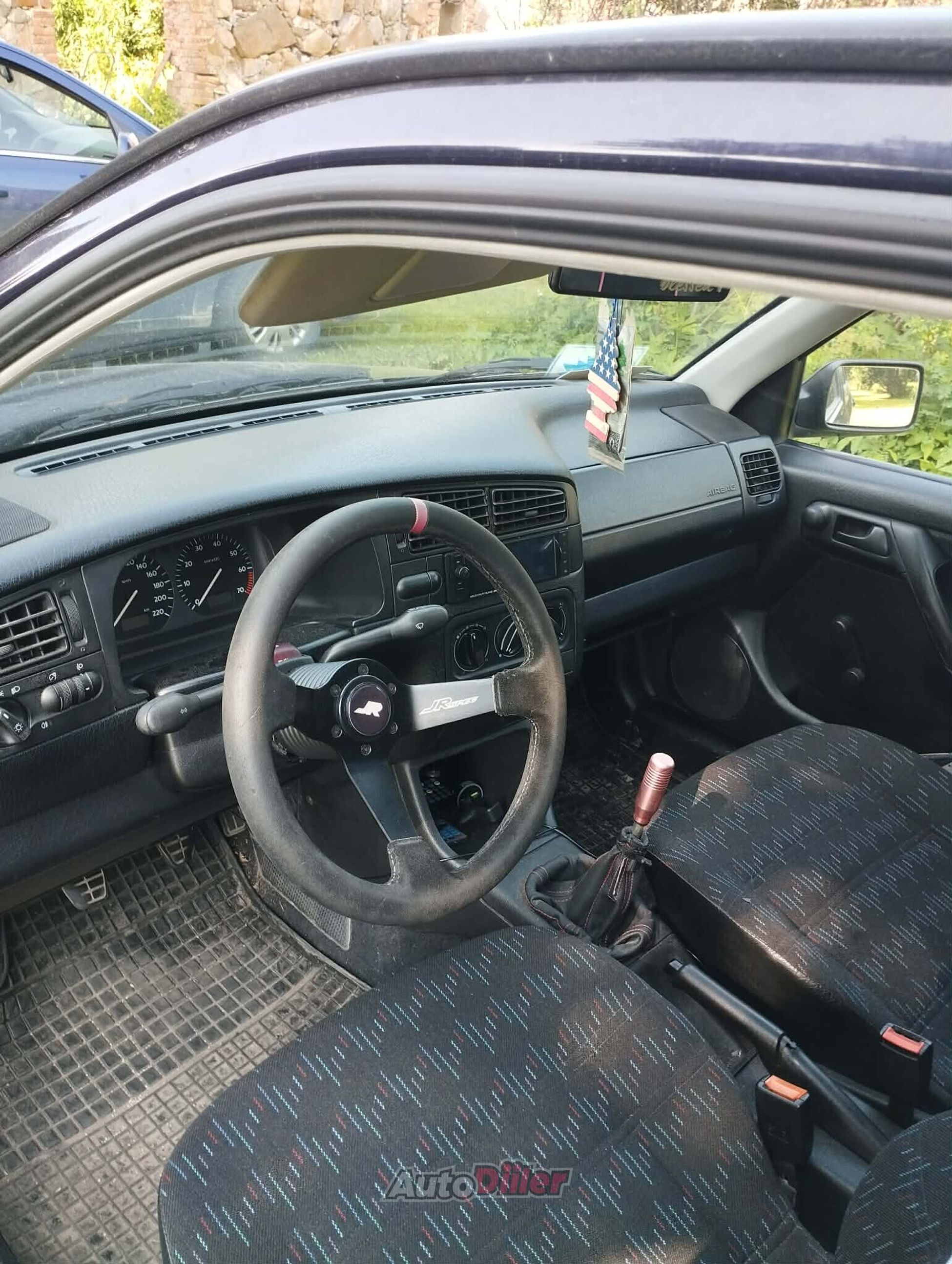 Volkswagen Golf GOLF 3 1.6 55kW 1994, kuva 2/4