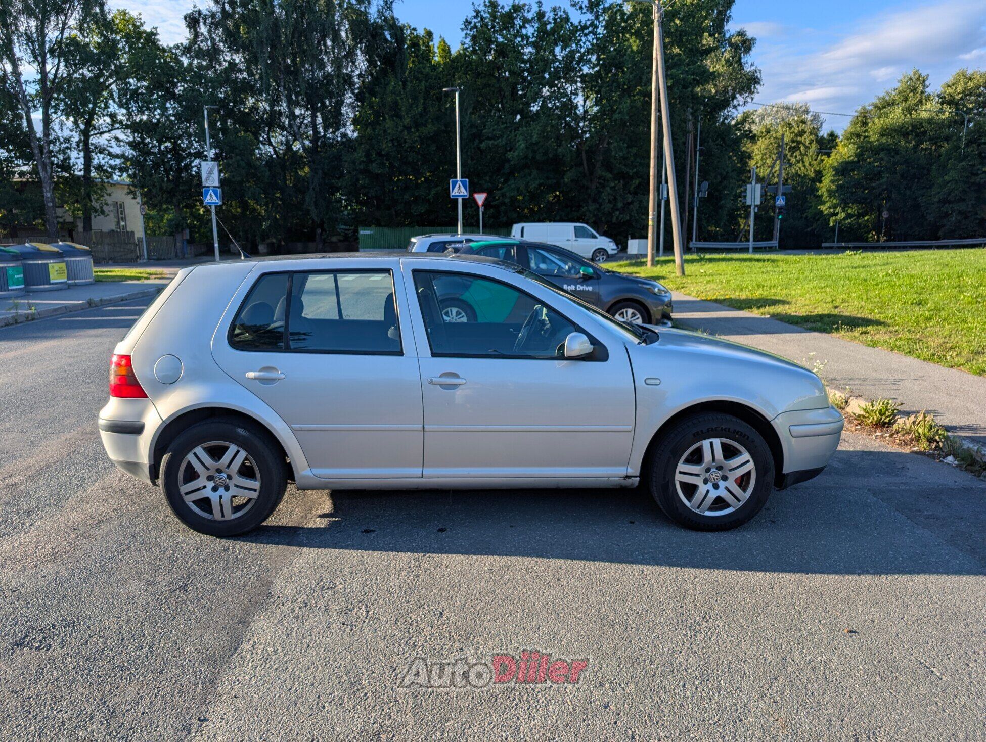 Volkswagen Golf 1.6 74kW 1999, kuva 4/9