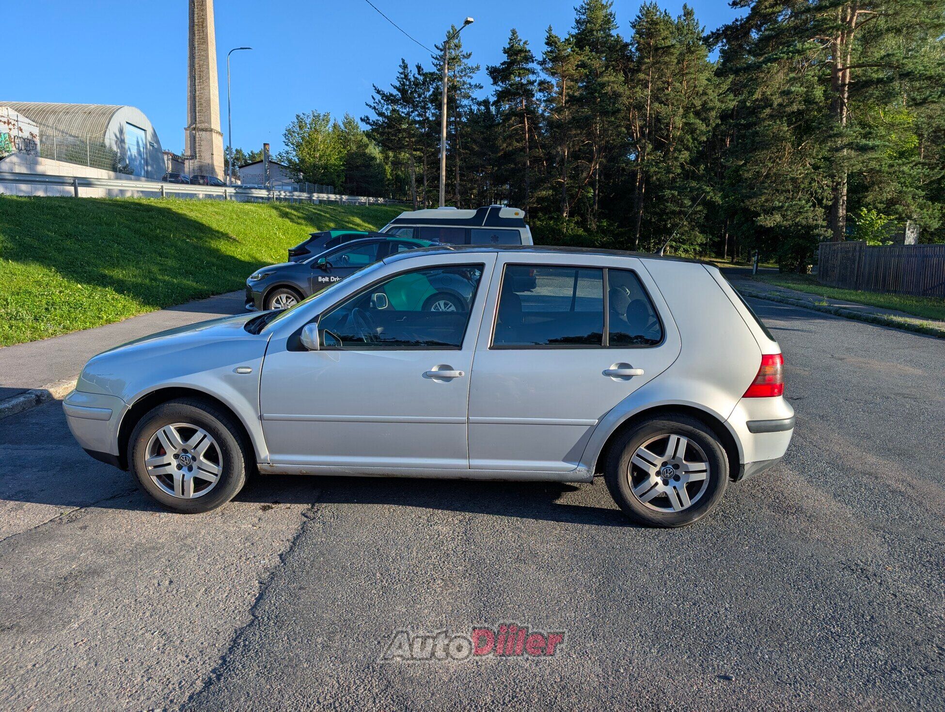 Volkswagen Golf 1.6 74kW 1999, kuva 3/9